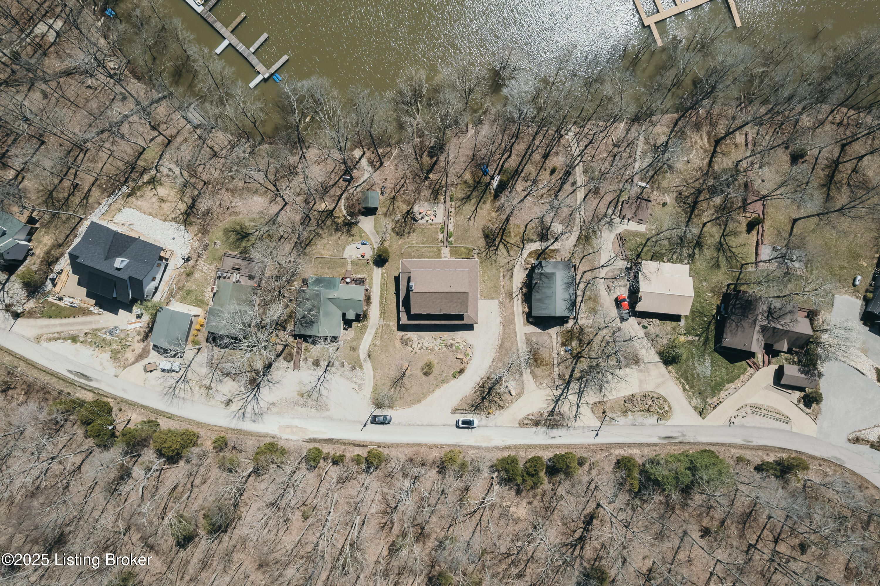 387 Timberlake Ln, McDaniels