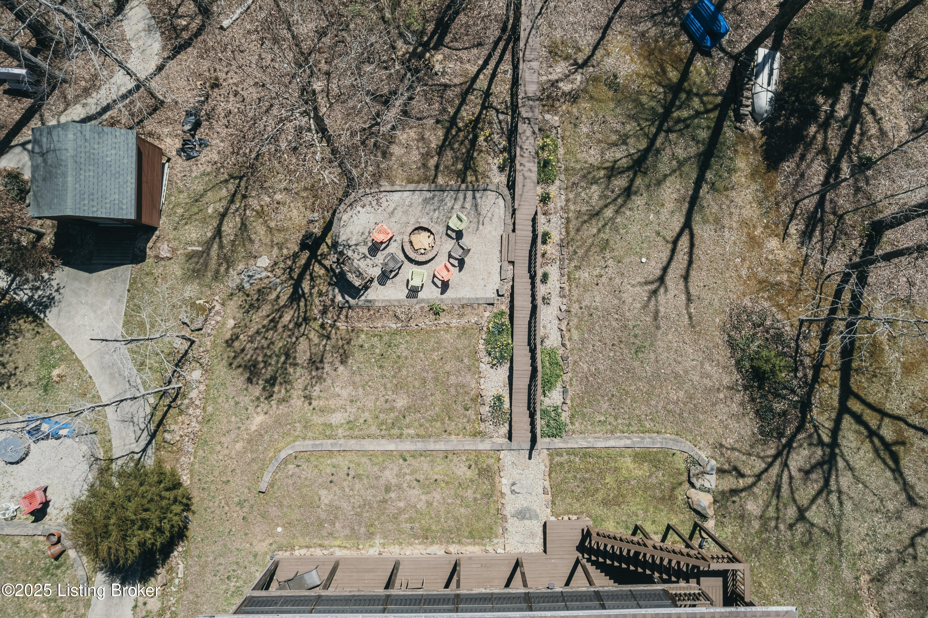 387 Timberlake Ln, McDaniels