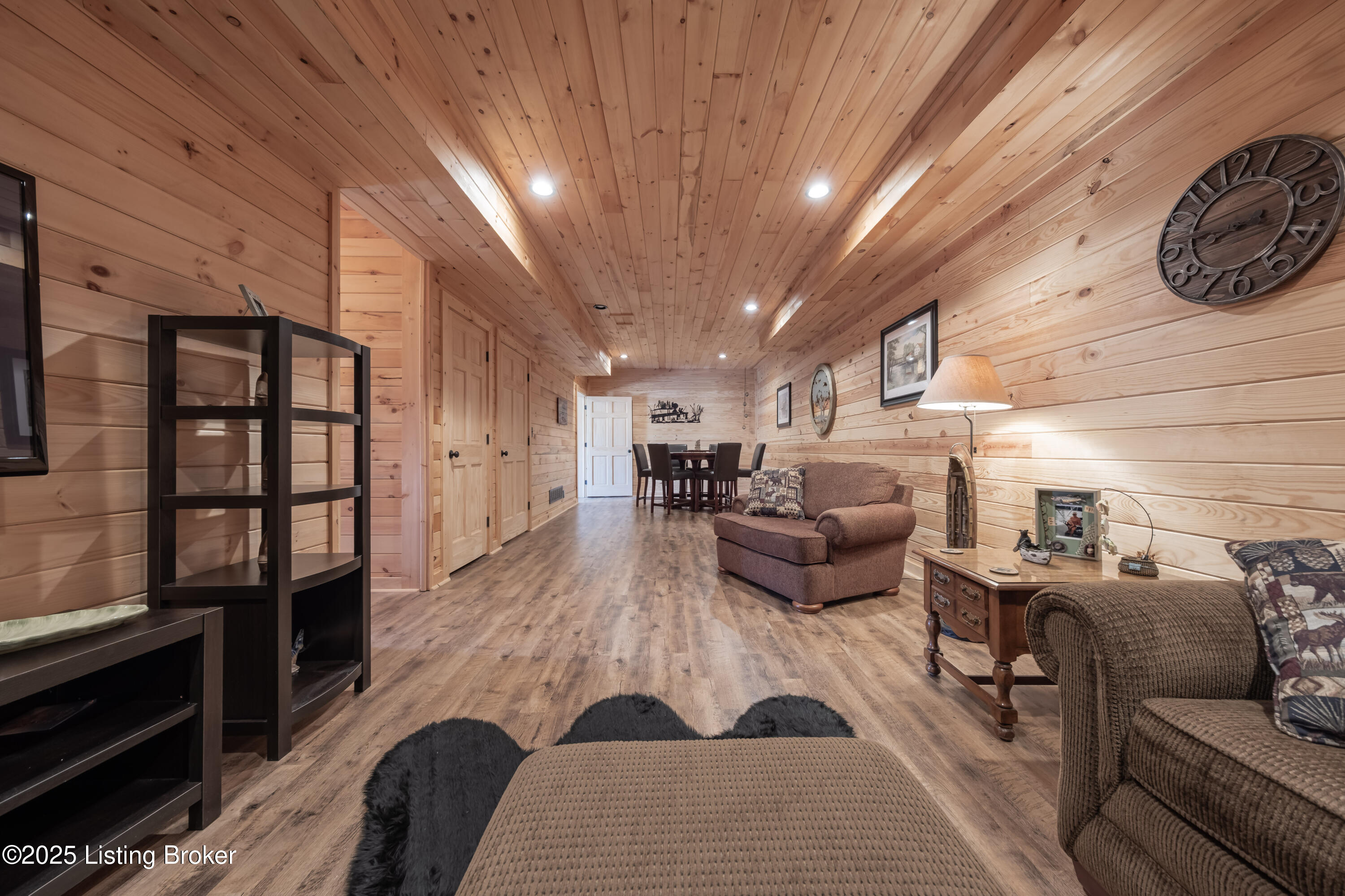 387 Timberlake Ln, McDaniels