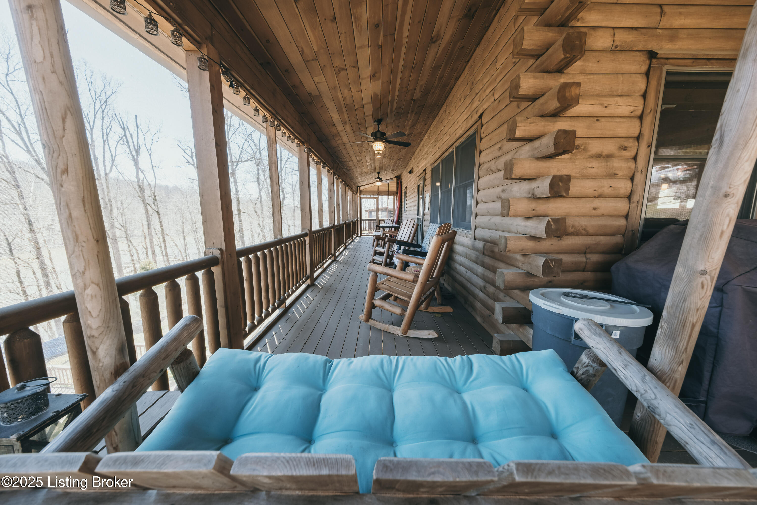 387 Timberlake Ln, McDaniels