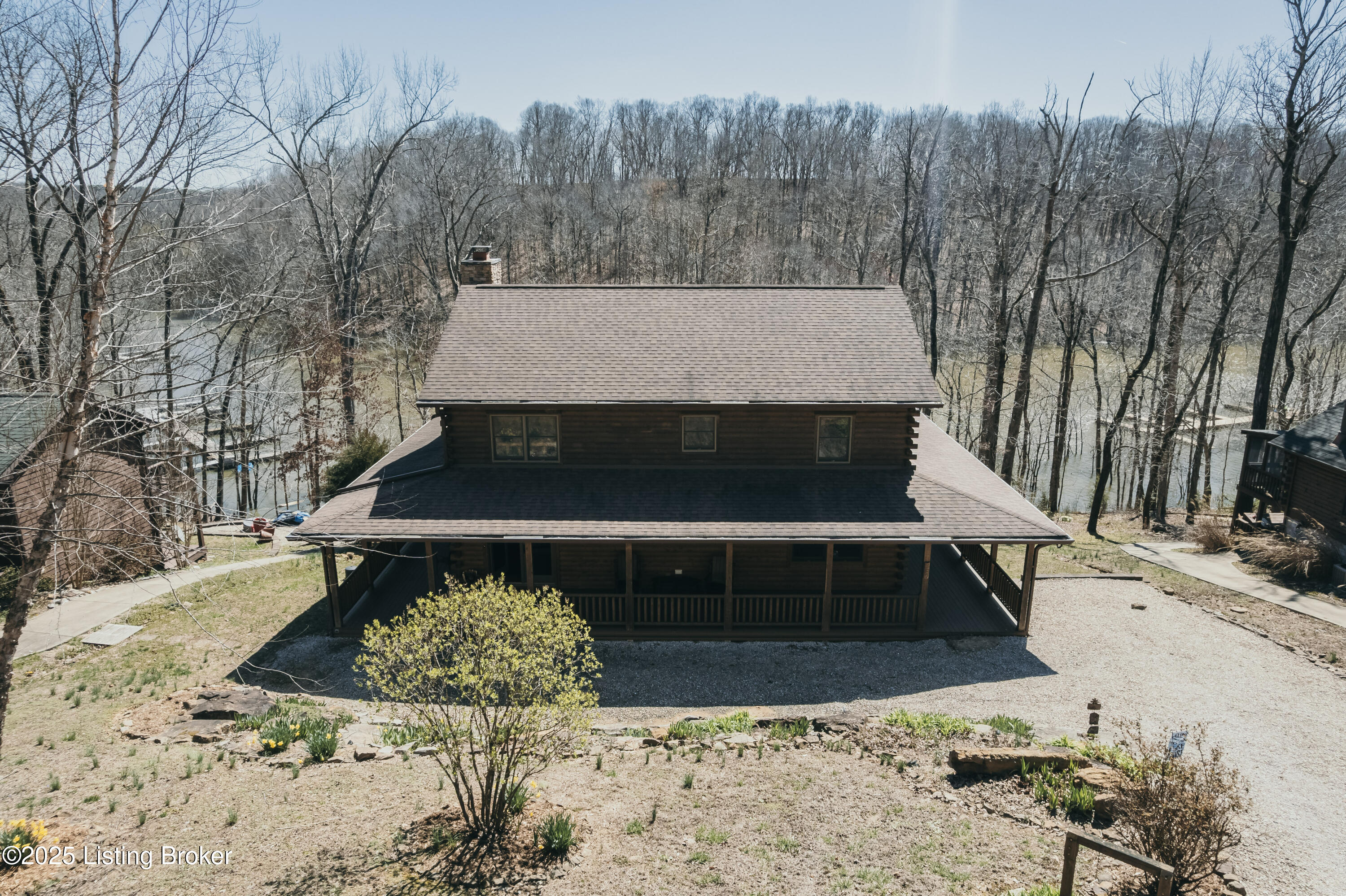 387 Timberlake Ln, McDaniels
