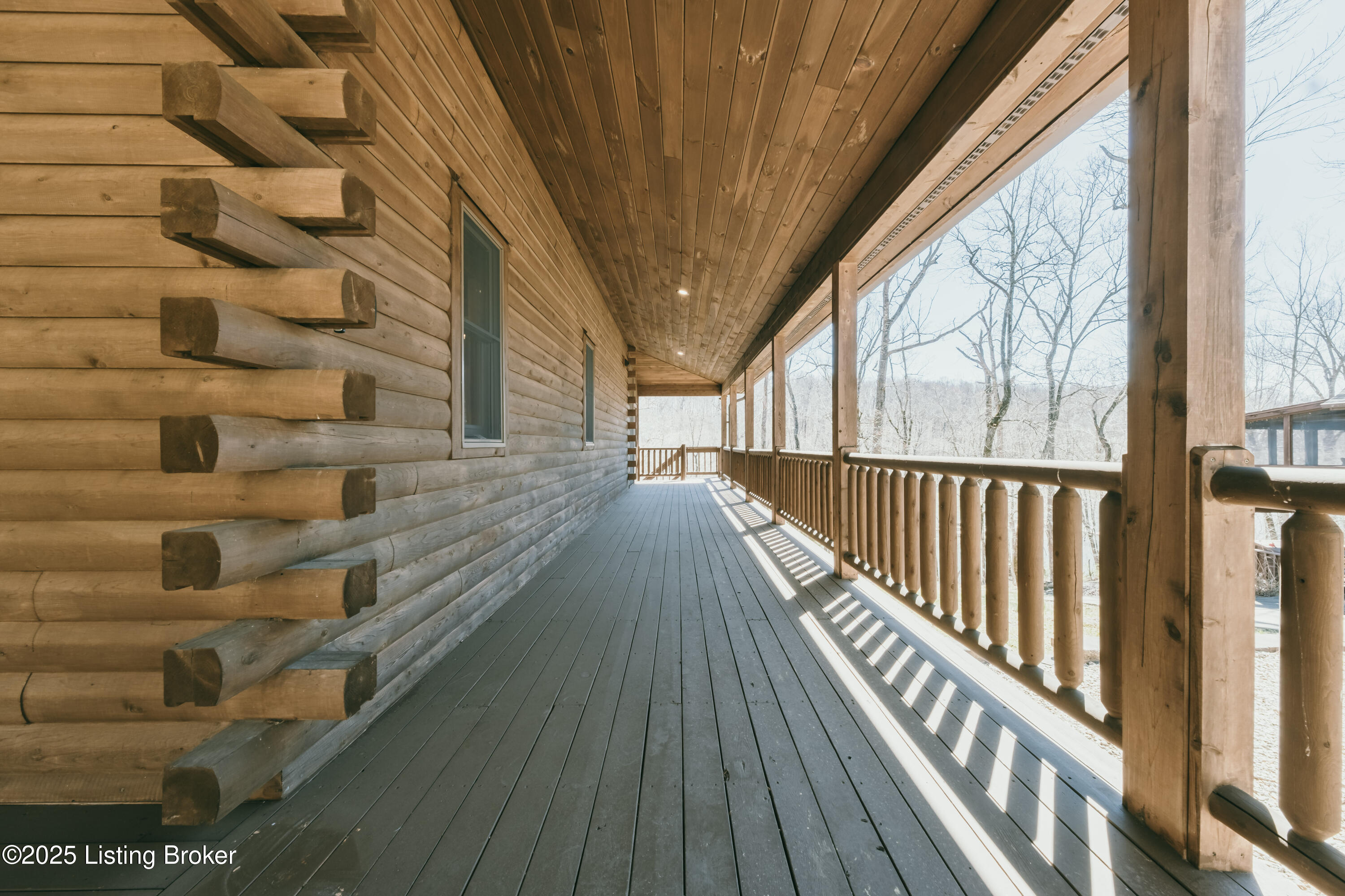387 Timberlake Ln, McDaniels
