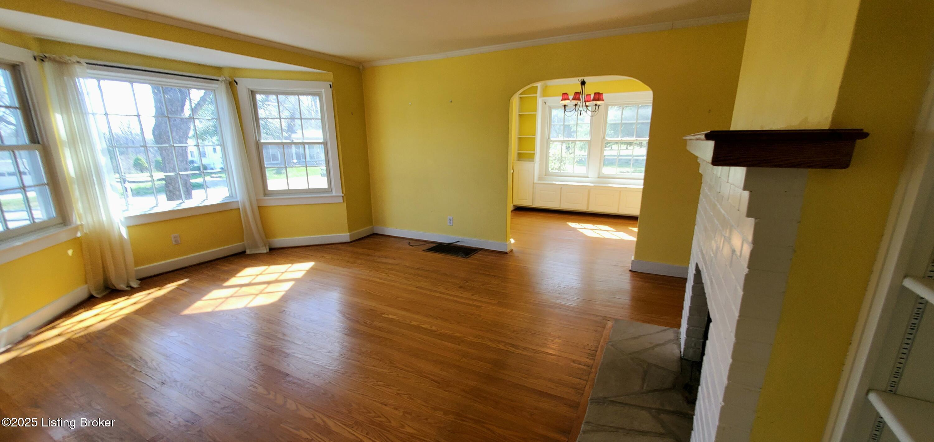 3008 Pelham Ct