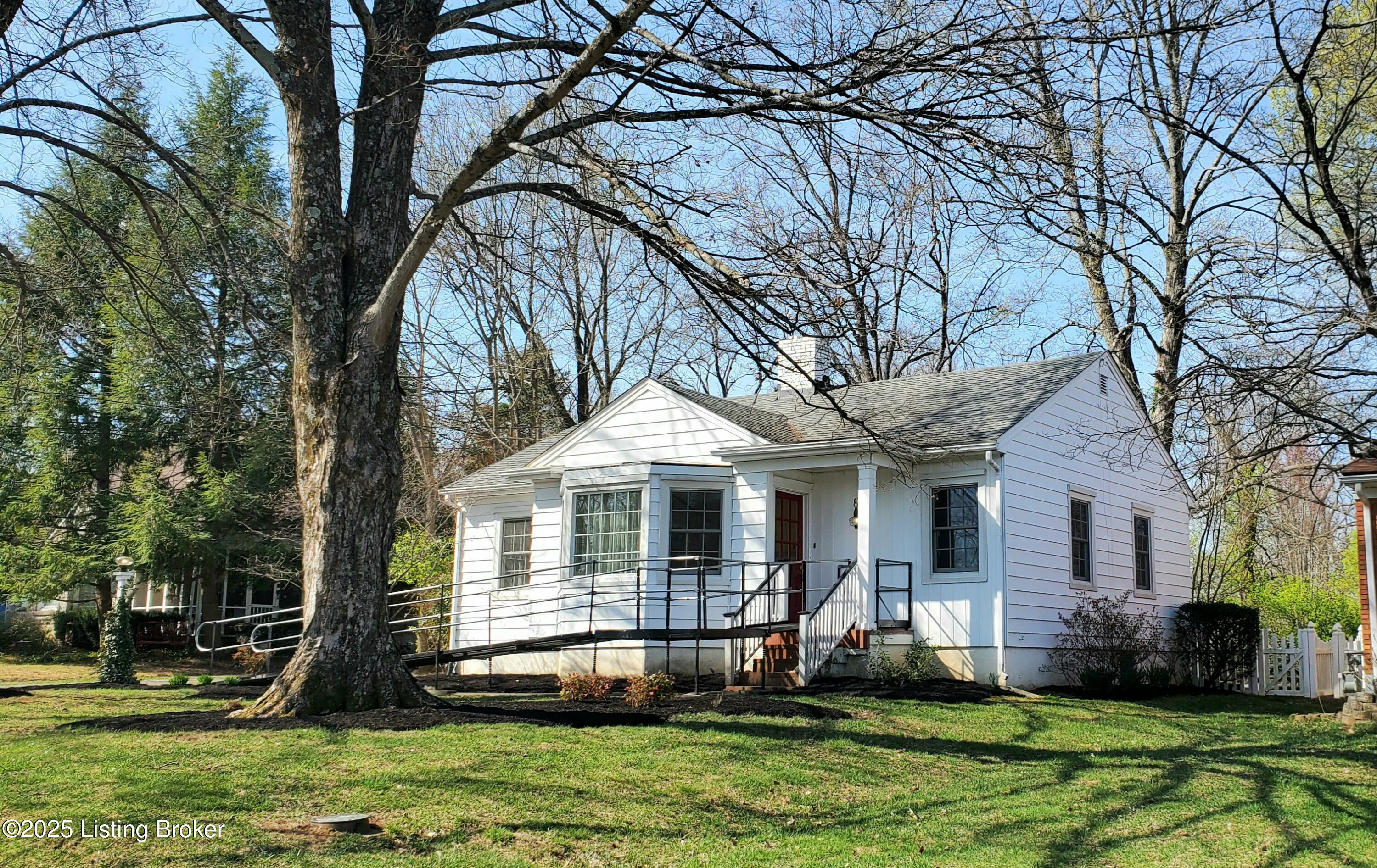 3008 Pelham Ct