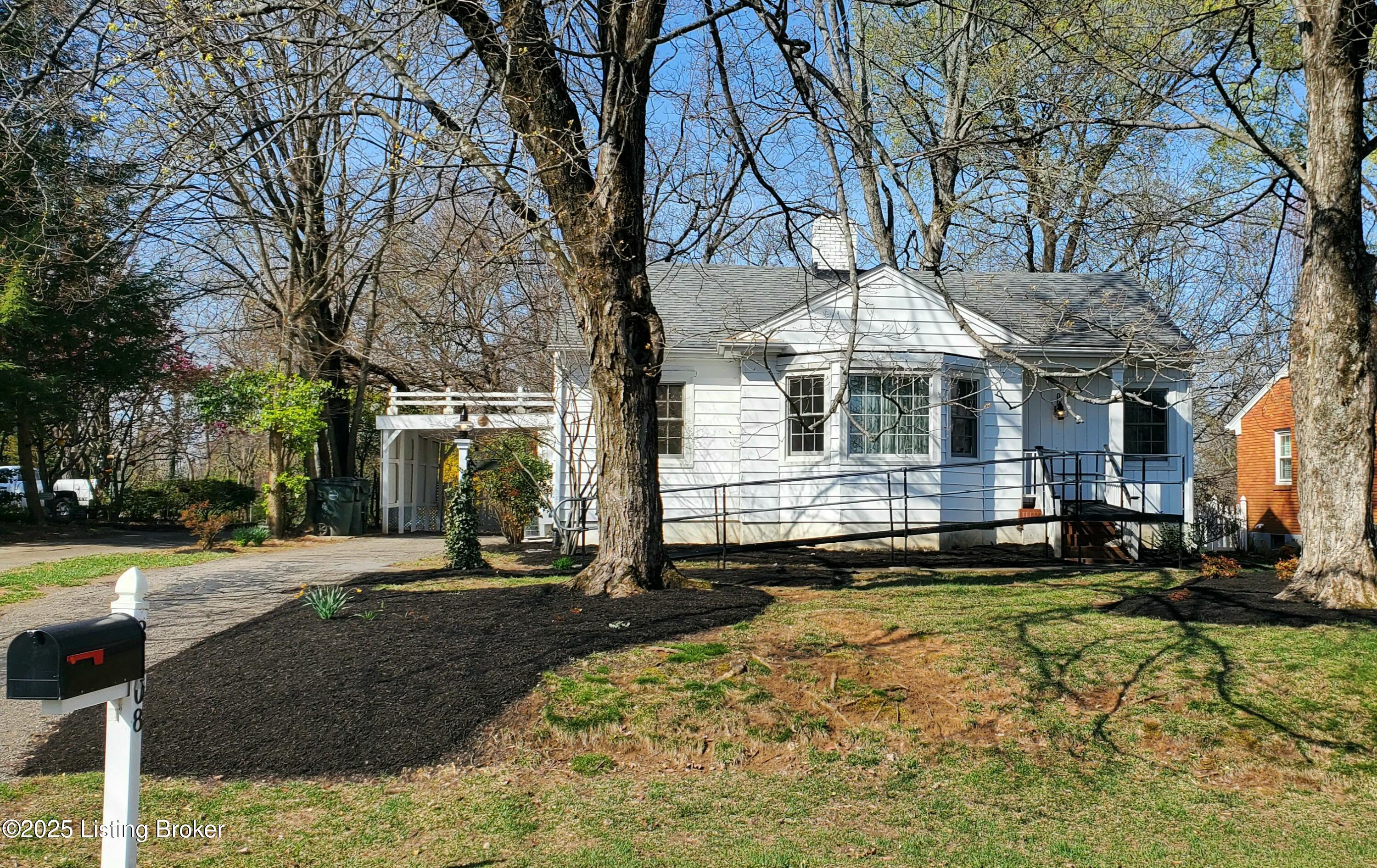 3008 Pelham Ct