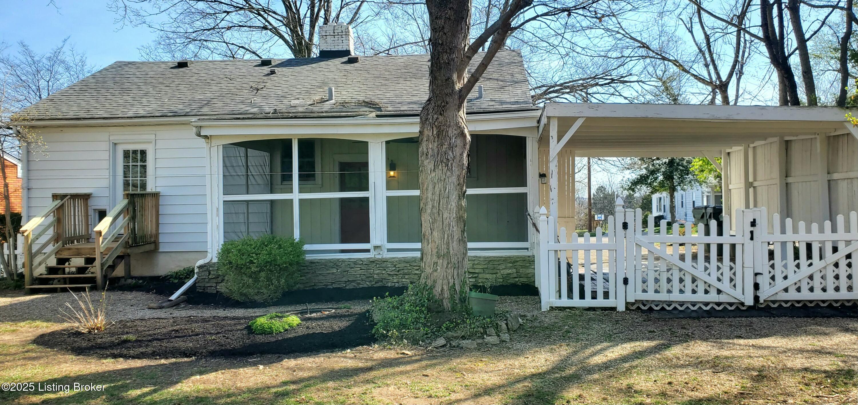3008 Pelham Ct