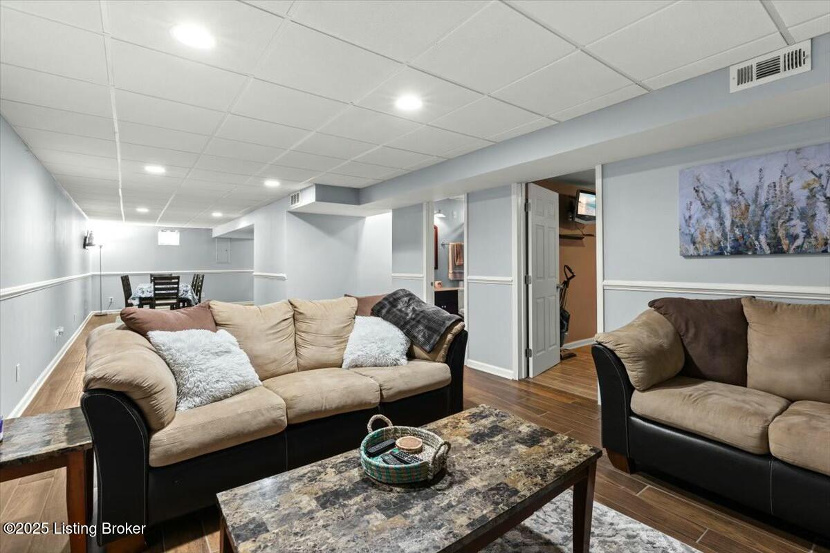 1227 Cottonwood Ct