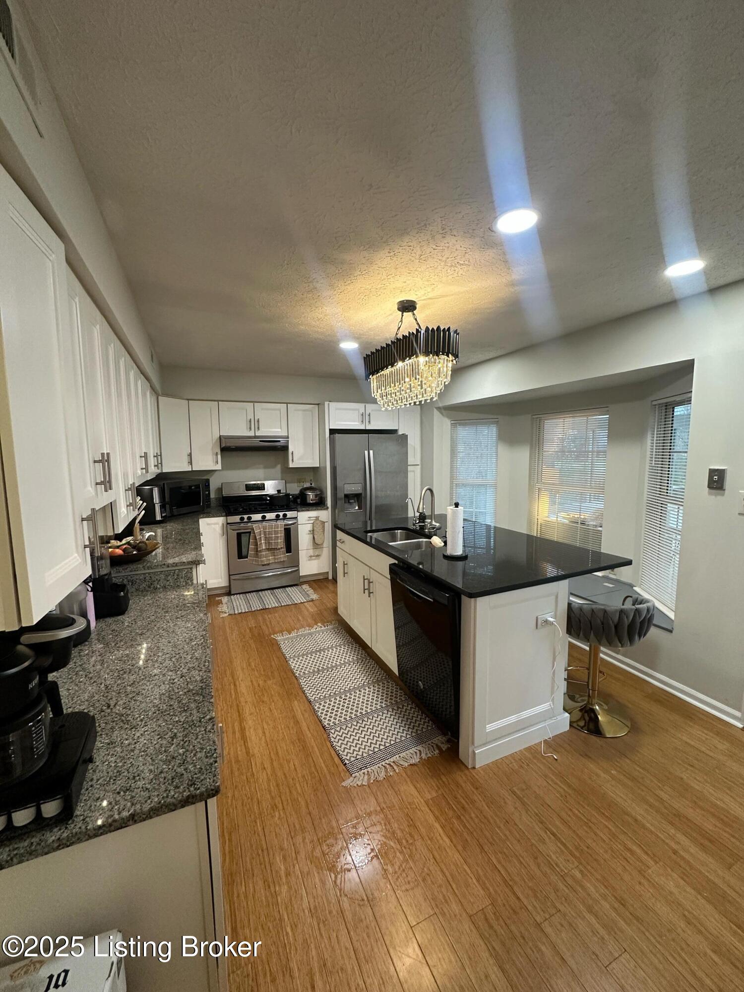 10017 Lauralynn Ct