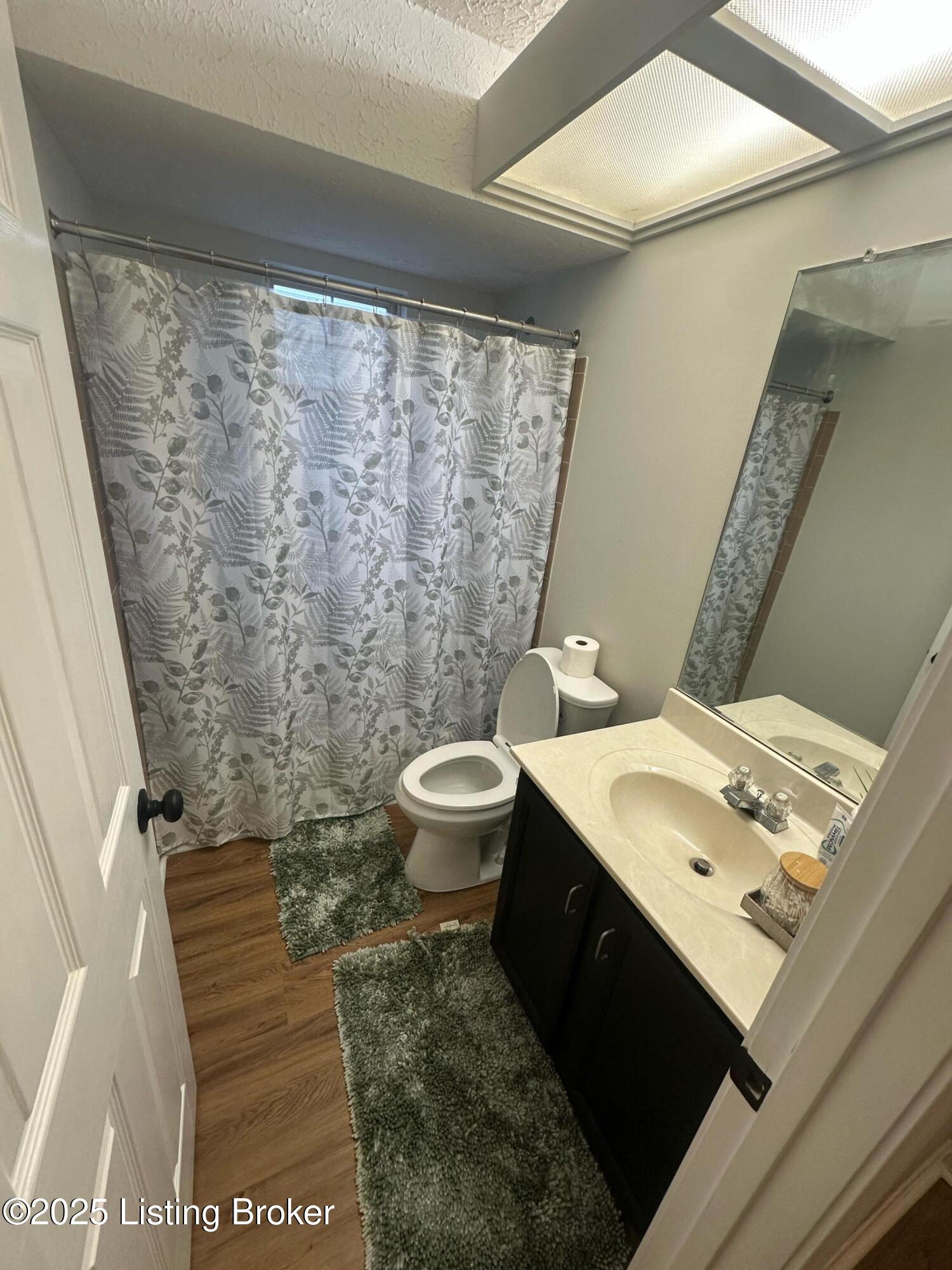 10017 Lauralynn Ct