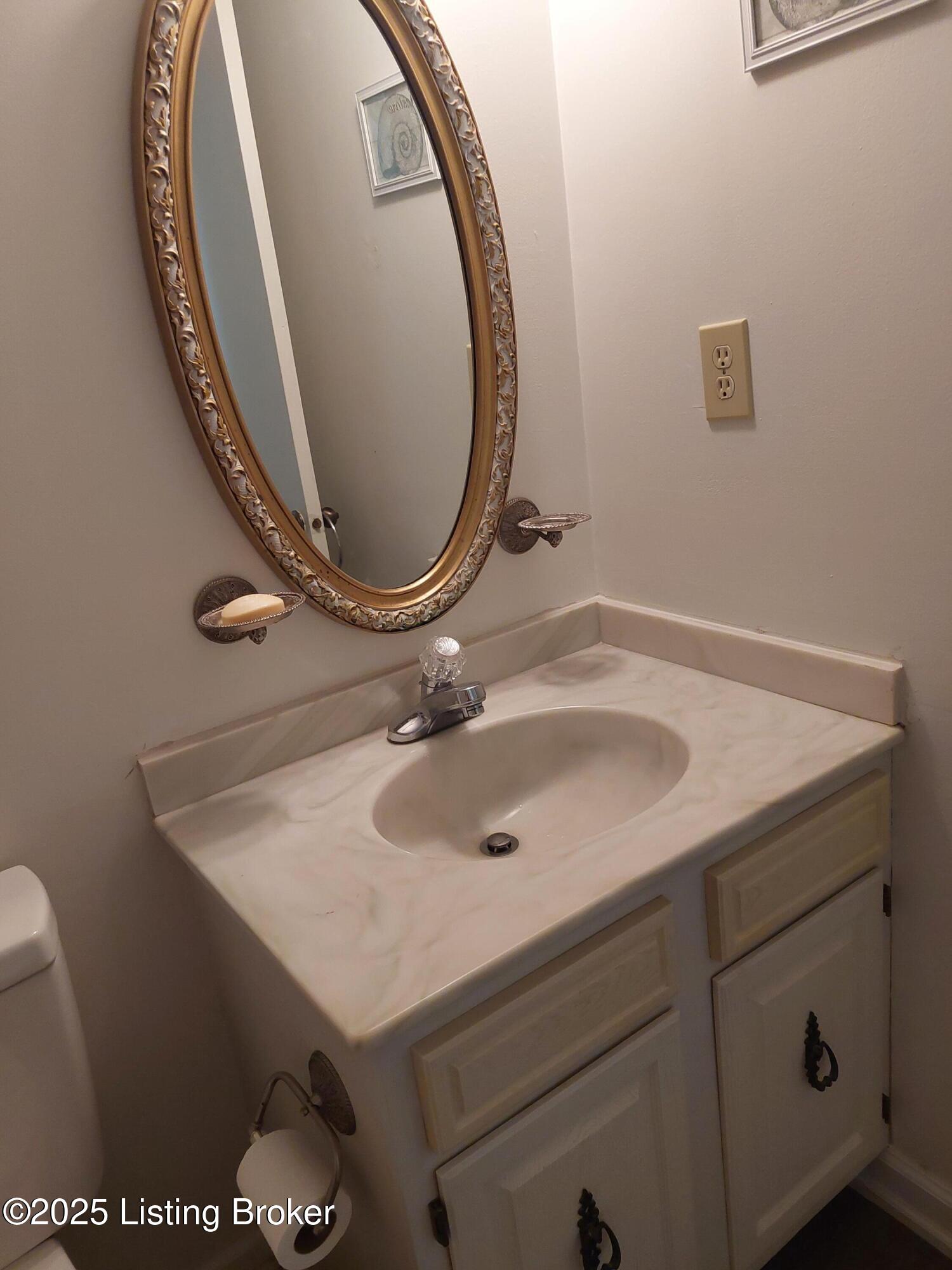 3109 Valleyside Ct