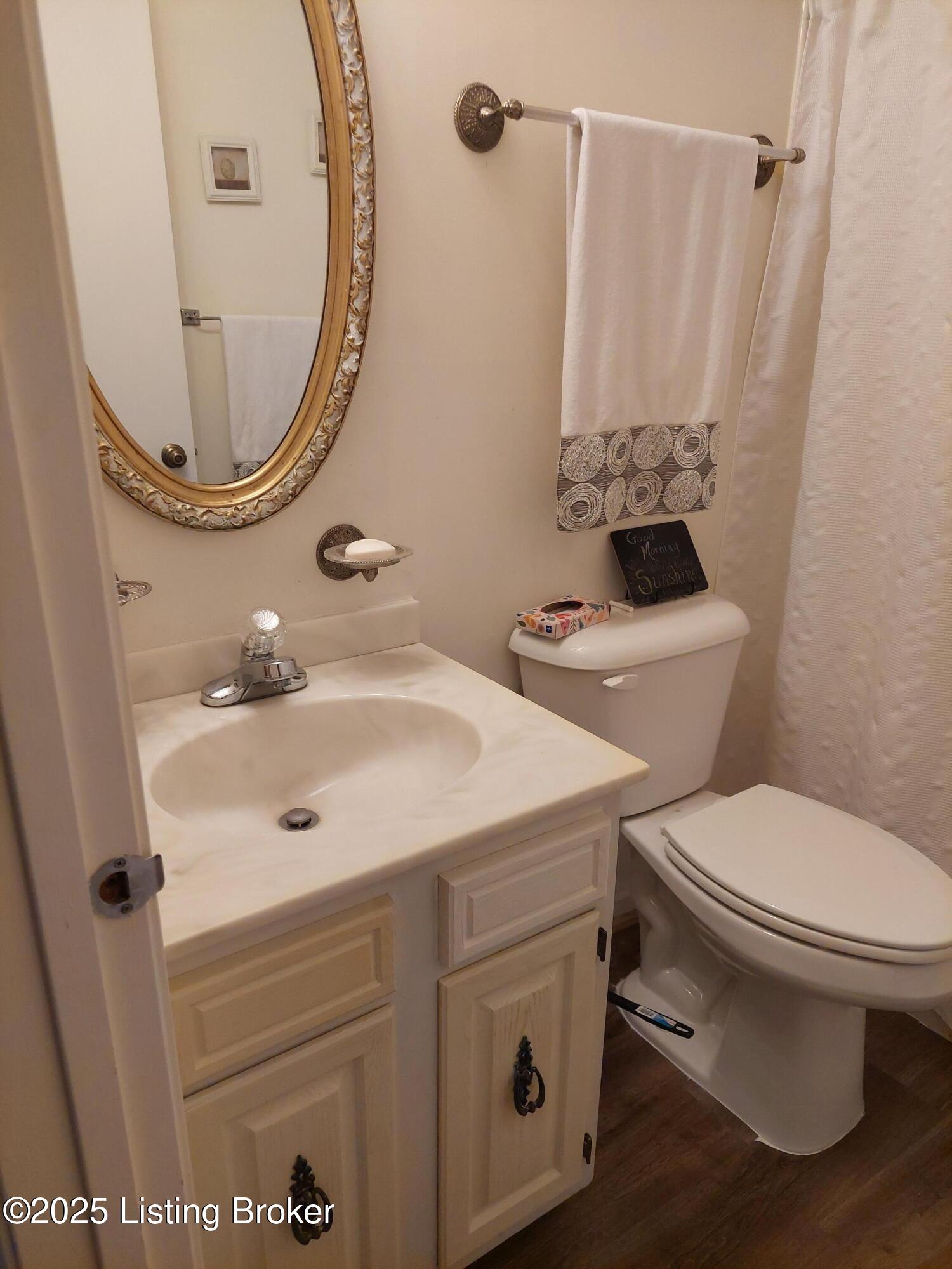 3109 Valleyside Ct
