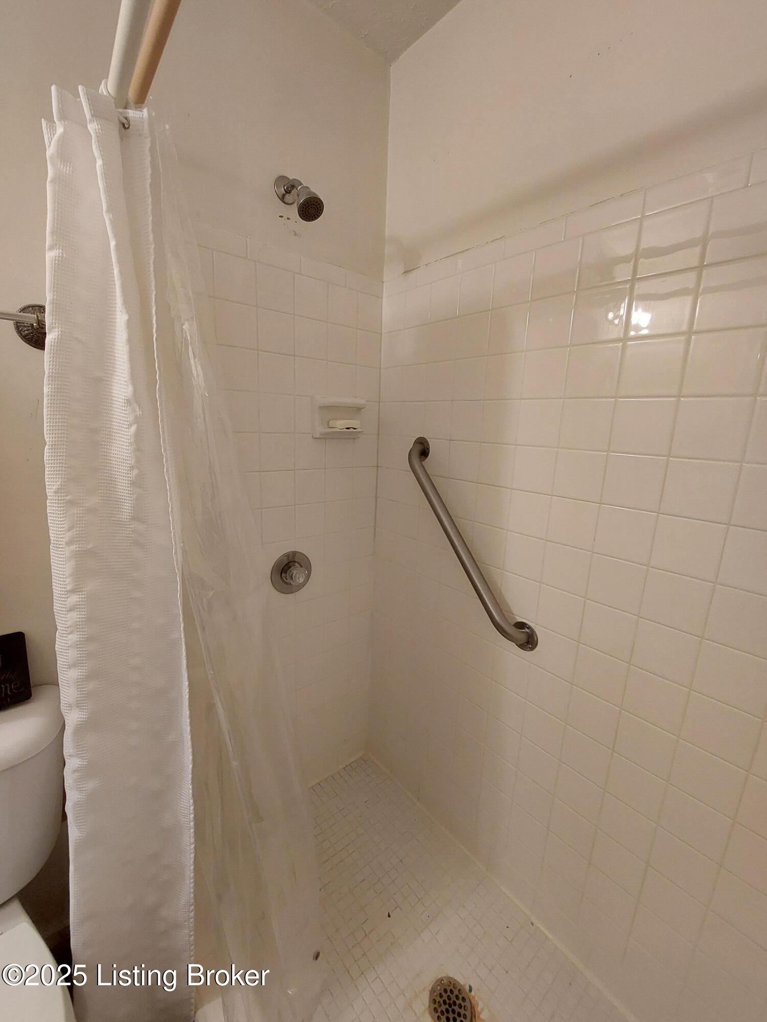 3109 Valleyside Ct