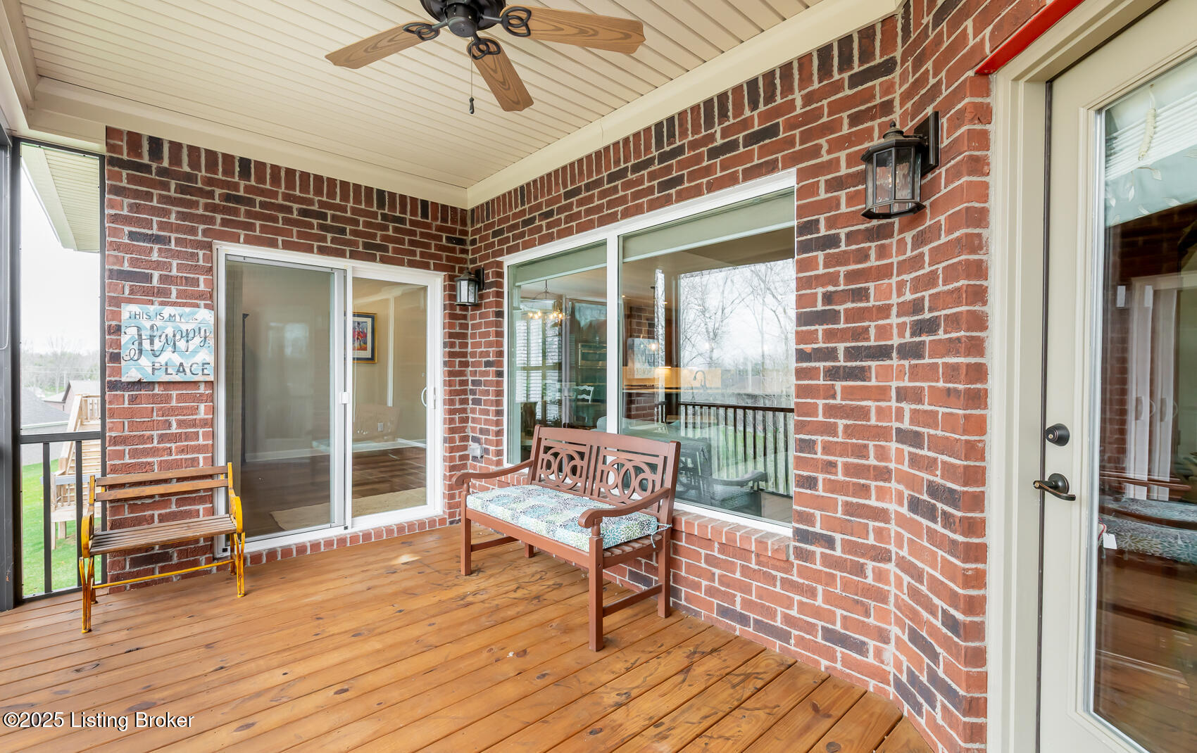 2416 Middle Creek Ct
