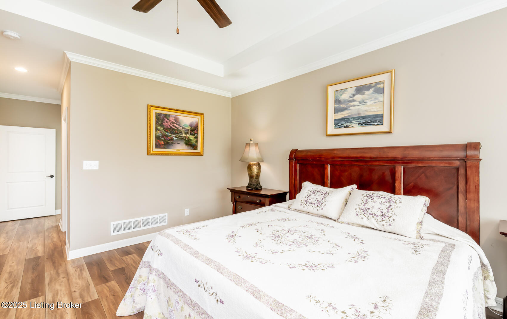 2416 Middle Creek Ct