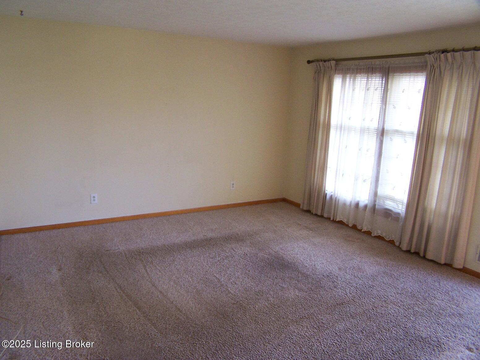 6811 Bebe Ct
