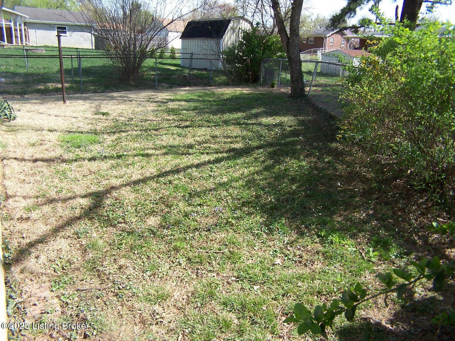 6811 Bebe Ct