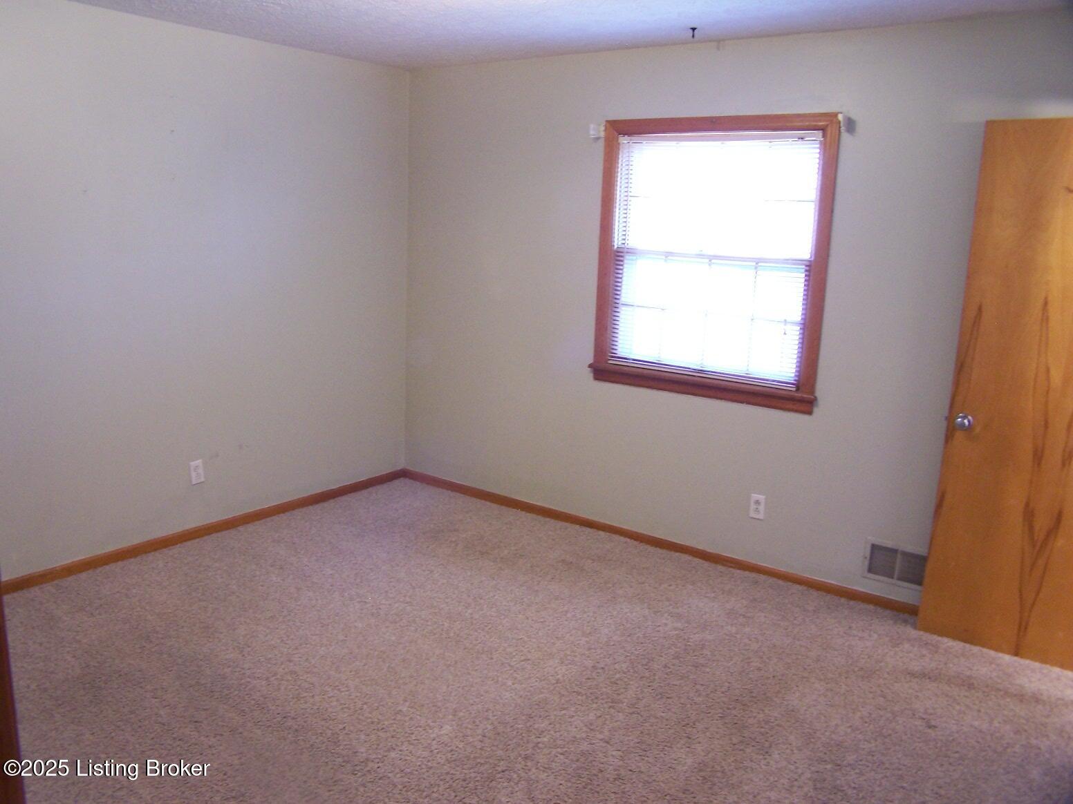 6811 Bebe Ct