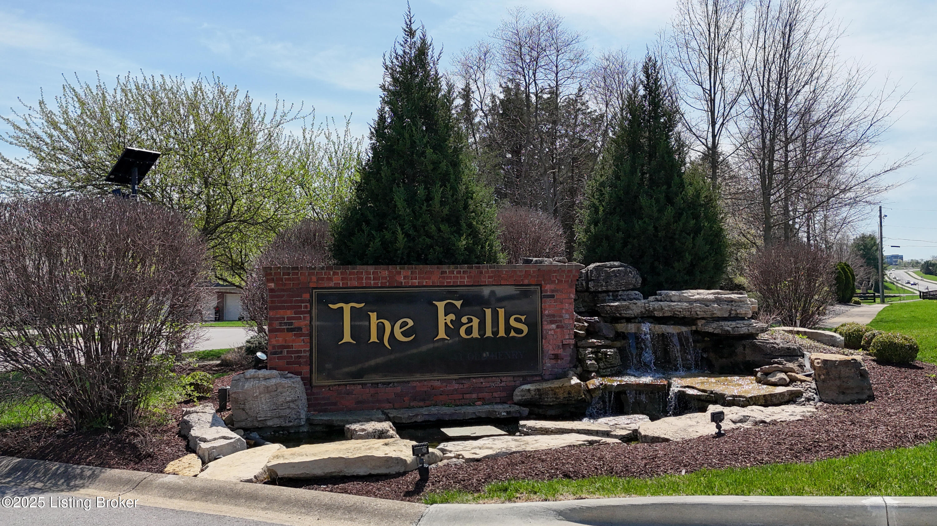 14909 Sycamore Falls Dr