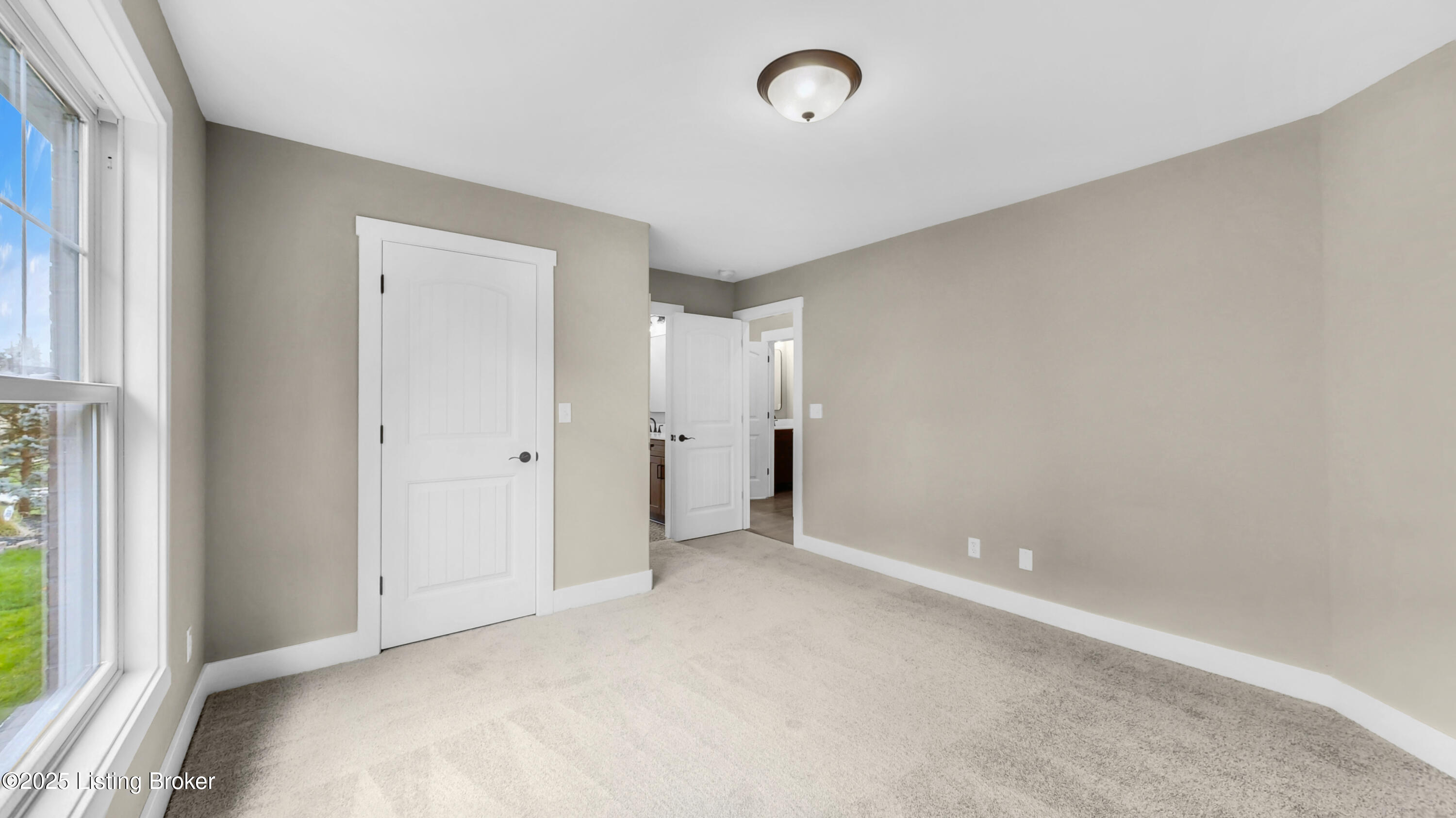 10411 Martinside Dr