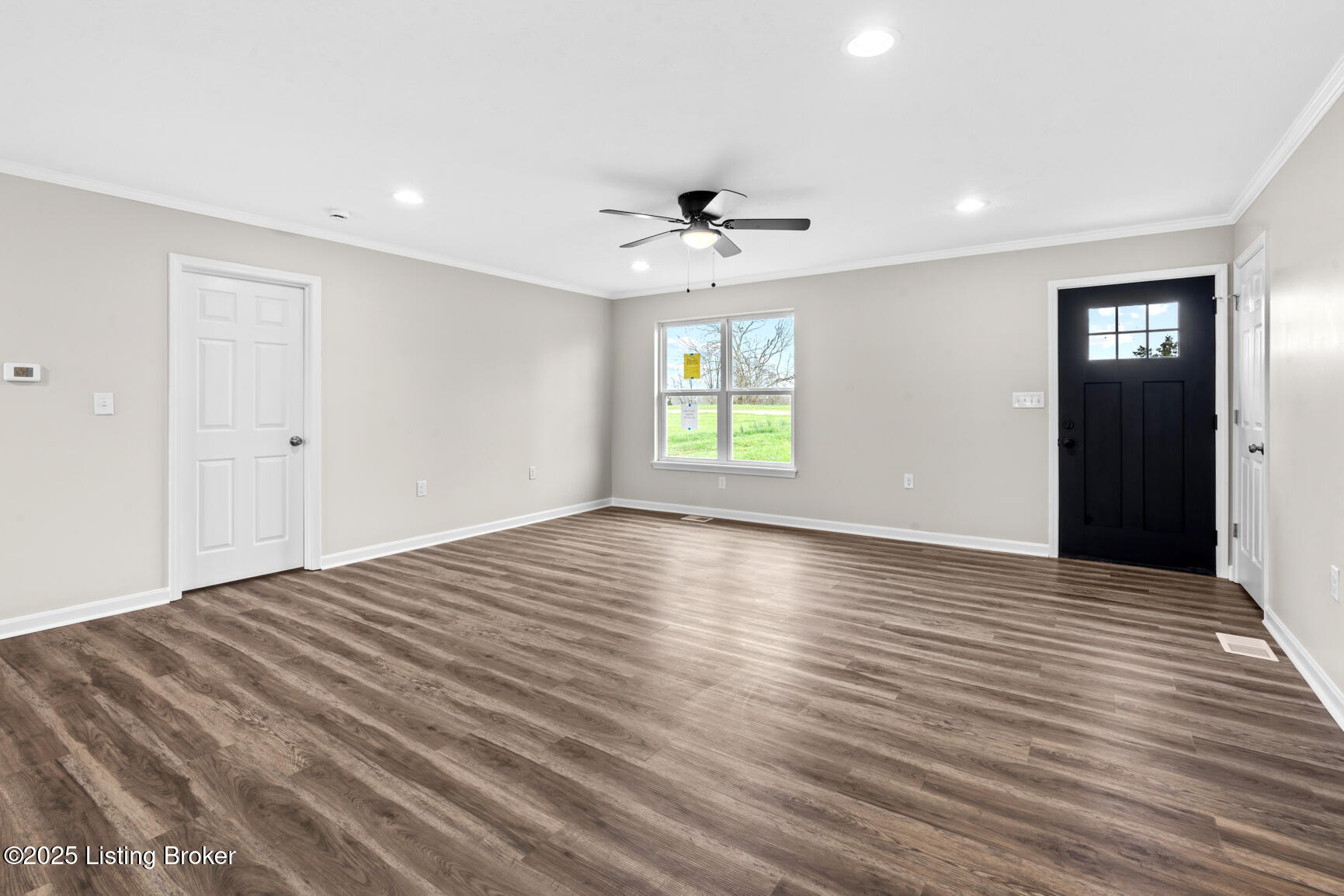 367 Evelyn Dr