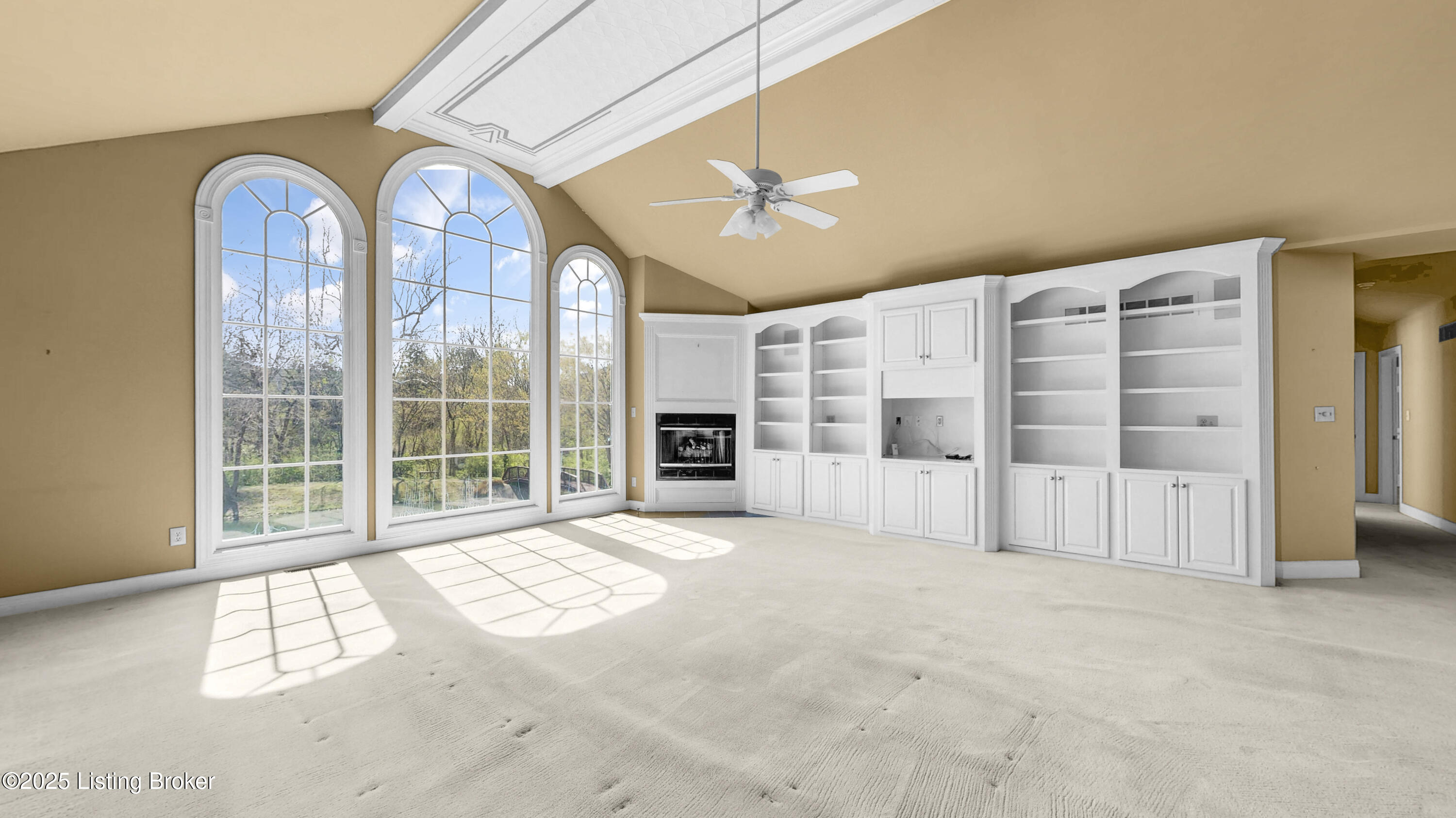 608 Lake Sterling Rd