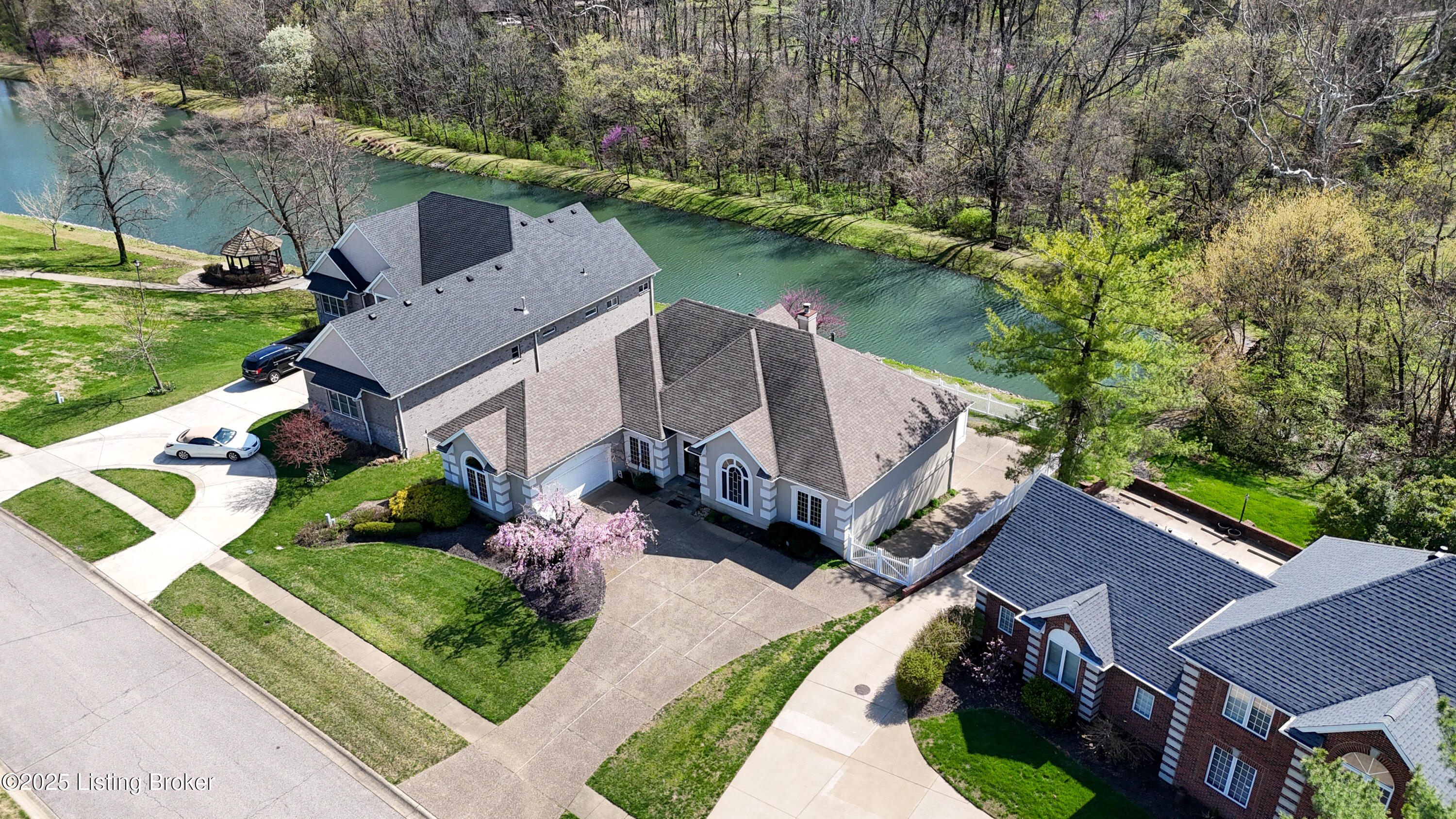 608 Lake Sterling Rd