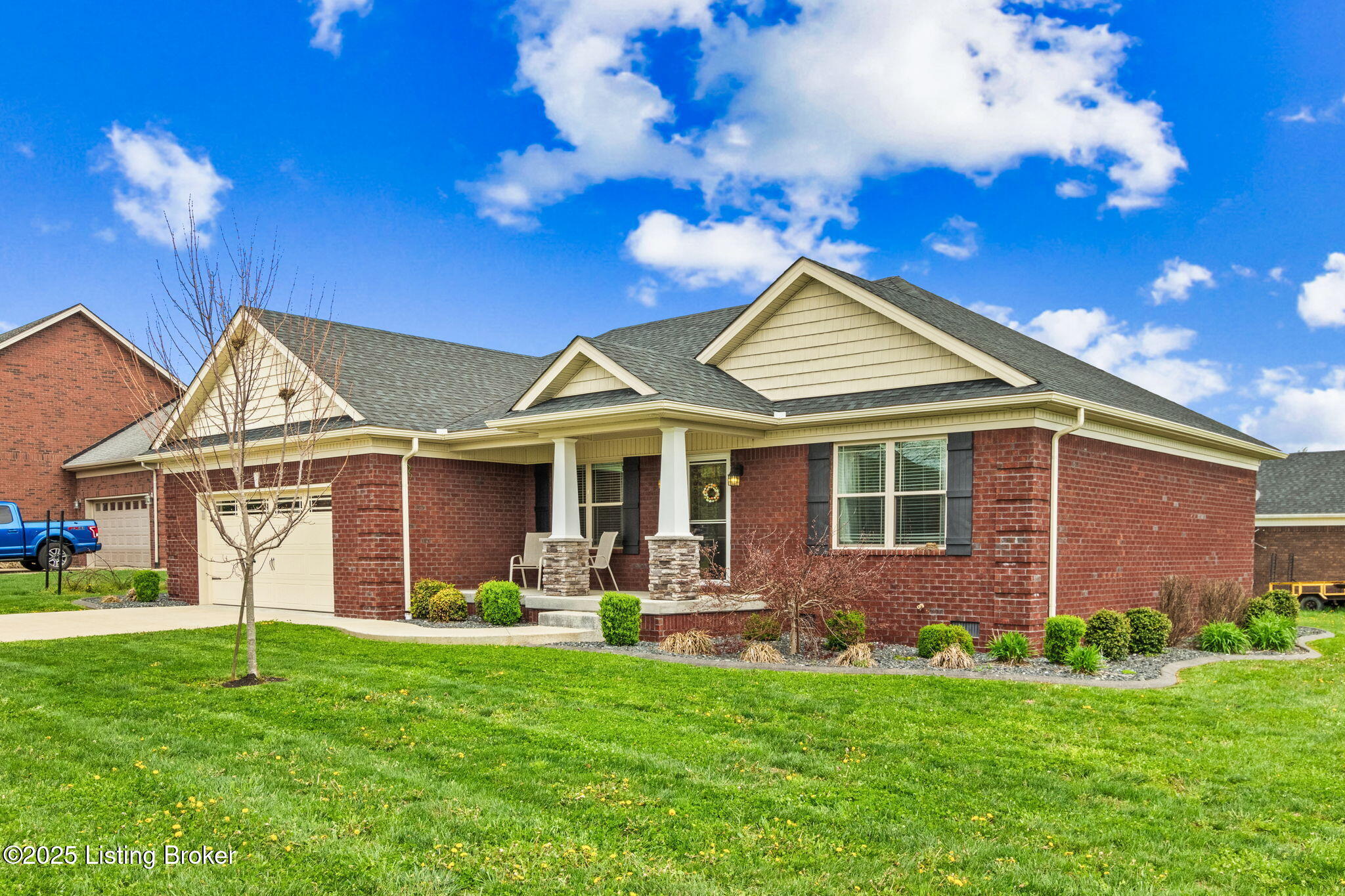200 Ruth Ln