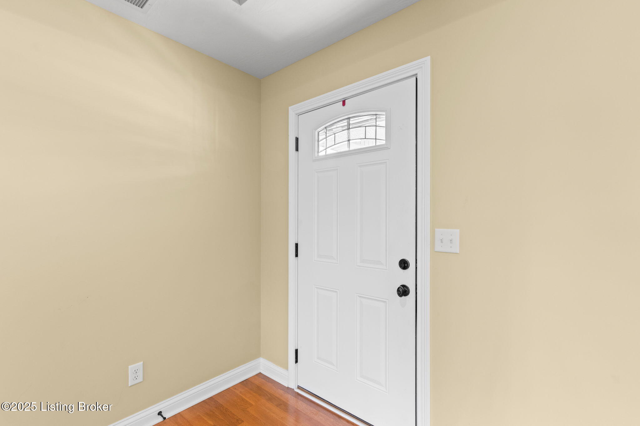 200 Ruth Ln