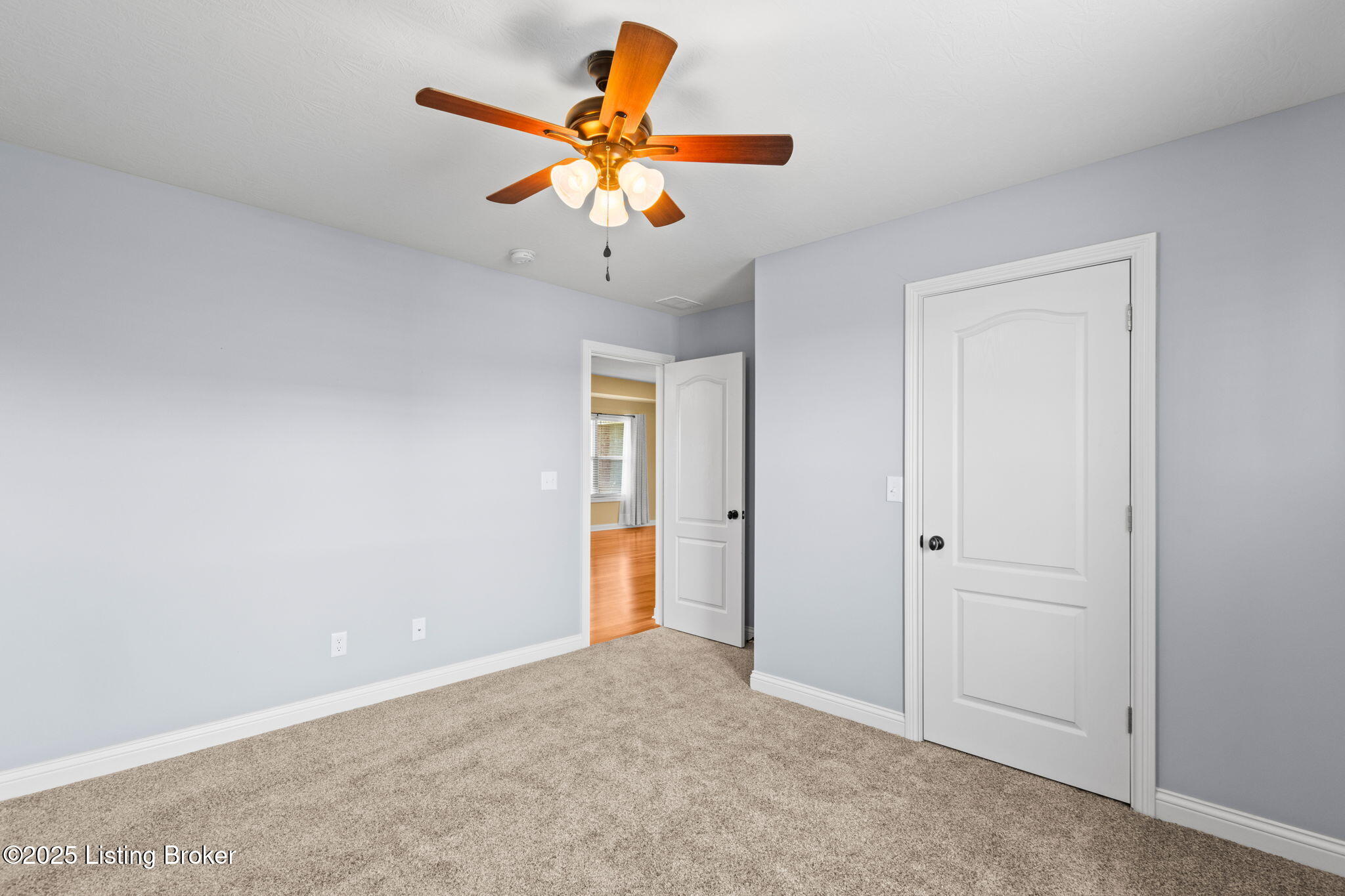 200 Ruth Ln
