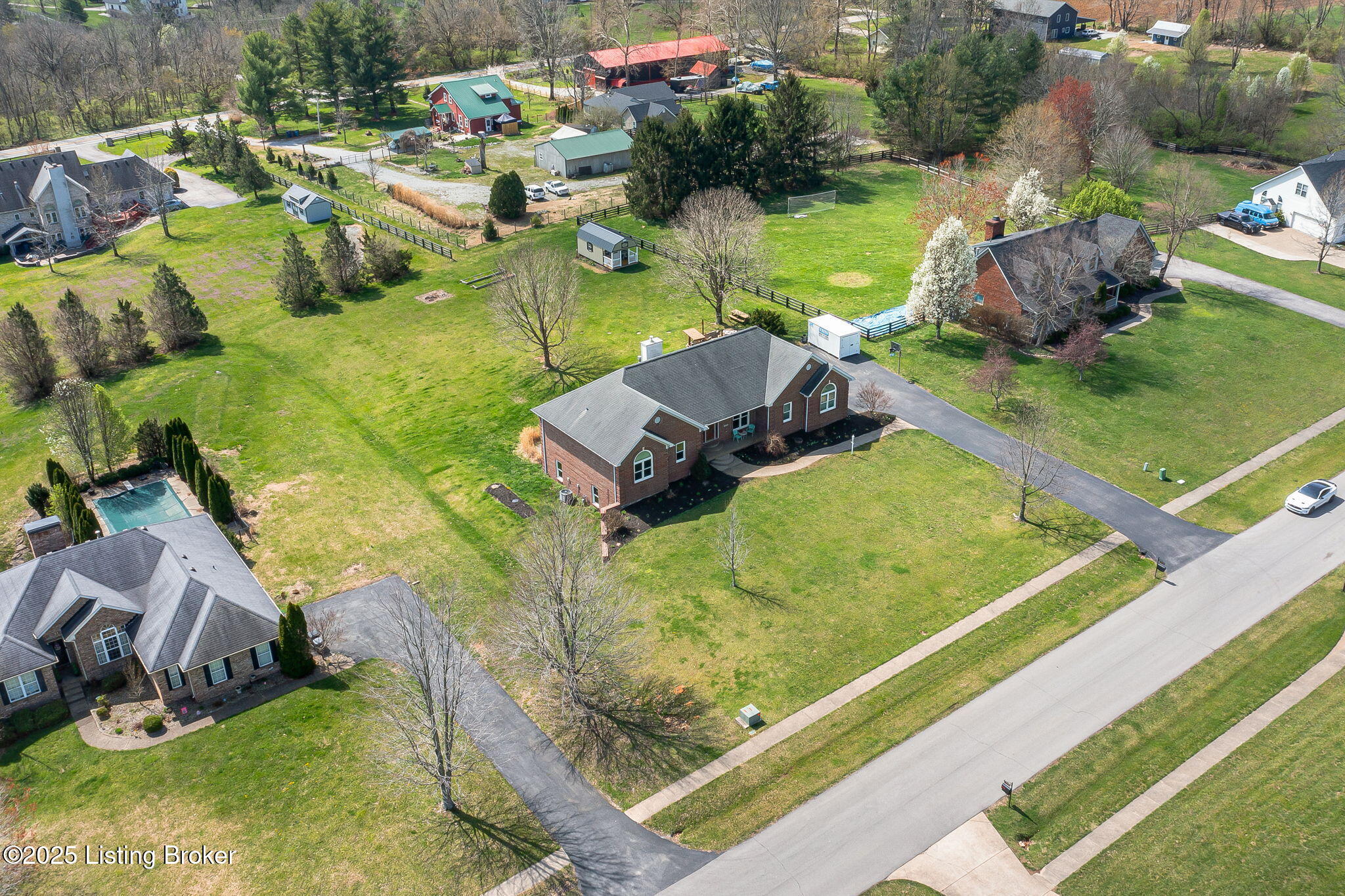 4718 Sunny Hill Dr