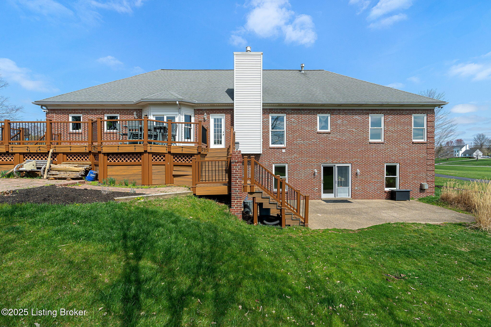 4718 Sunny Hill Dr