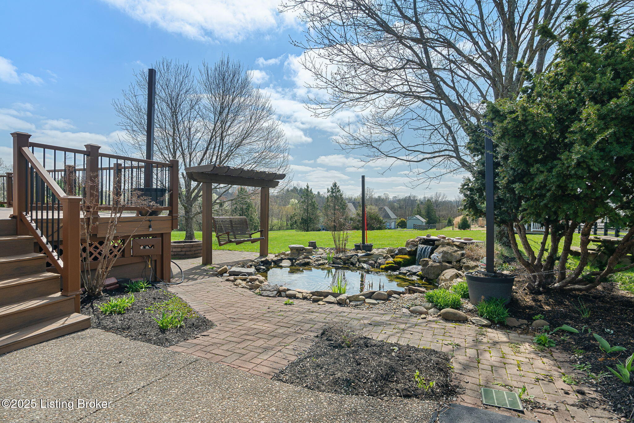 4718 Sunny Hill Dr