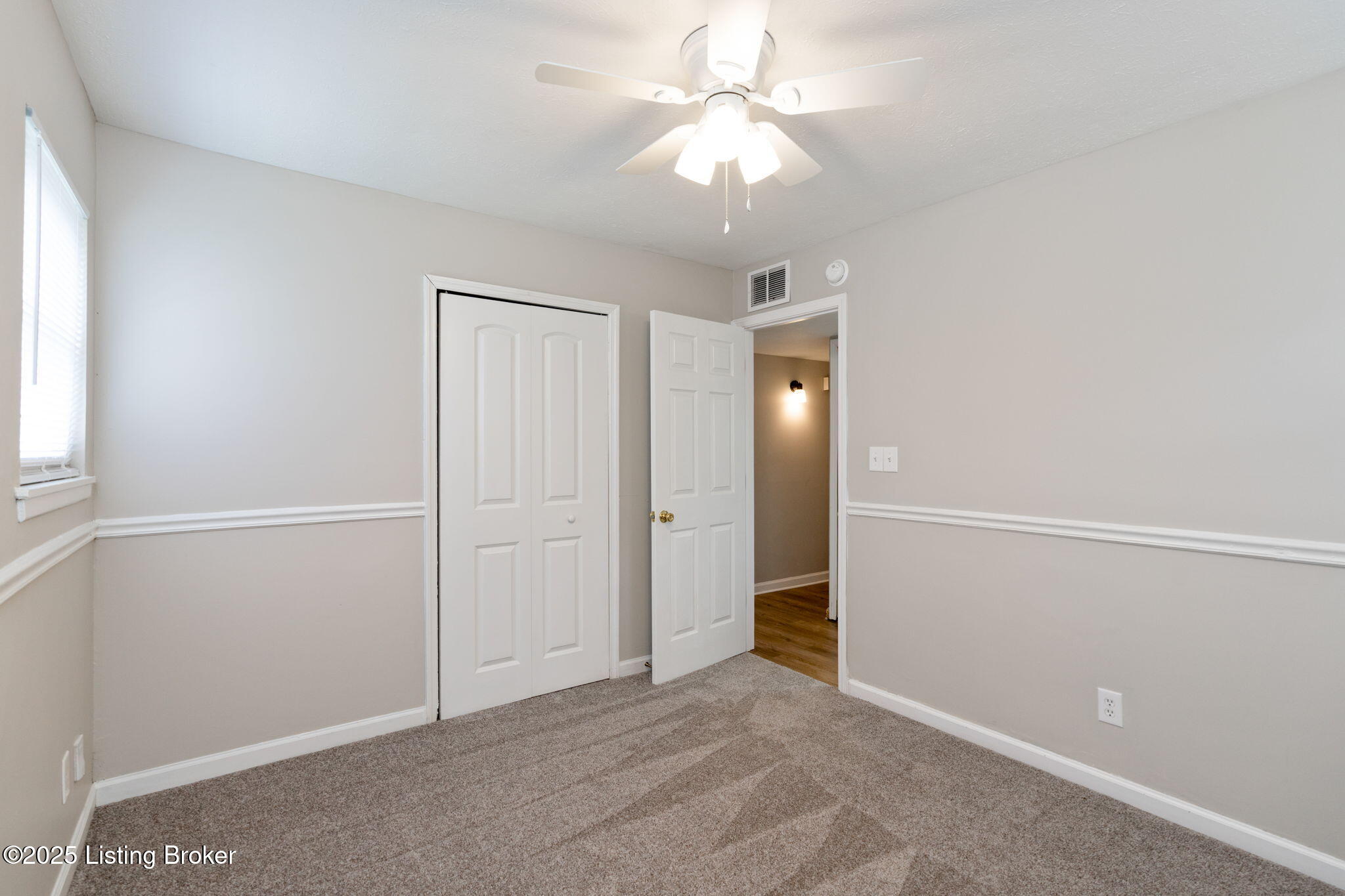 7804 Rochelle Rd