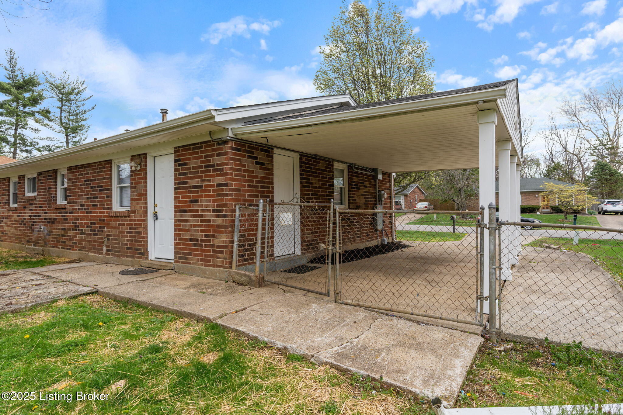 7804 Rochelle Rd