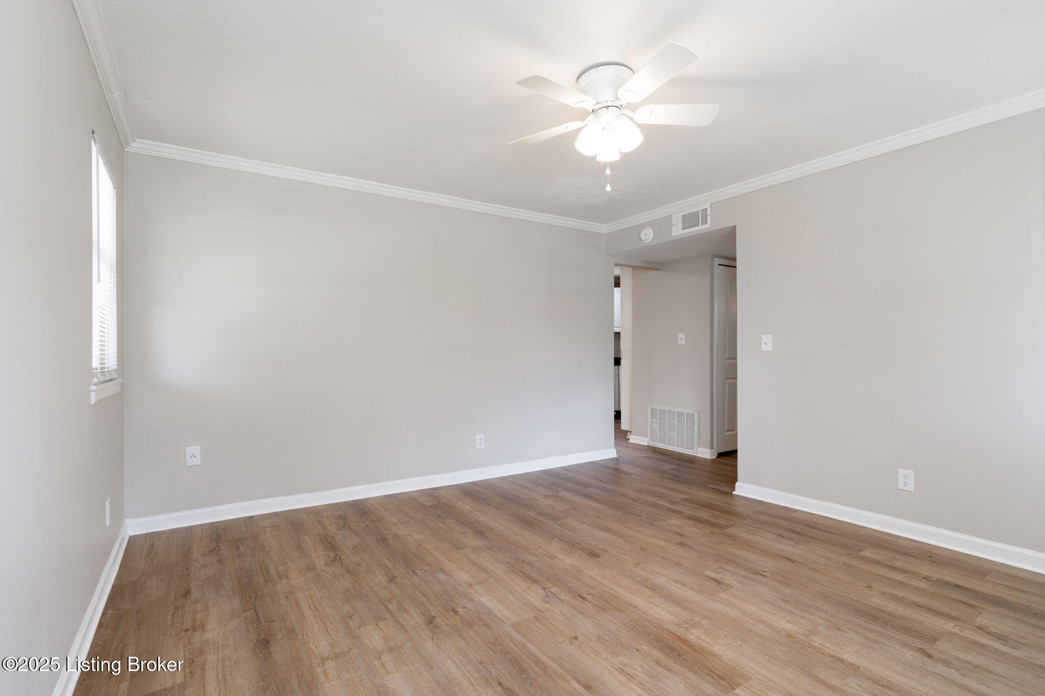 7804 Rochelle Rd