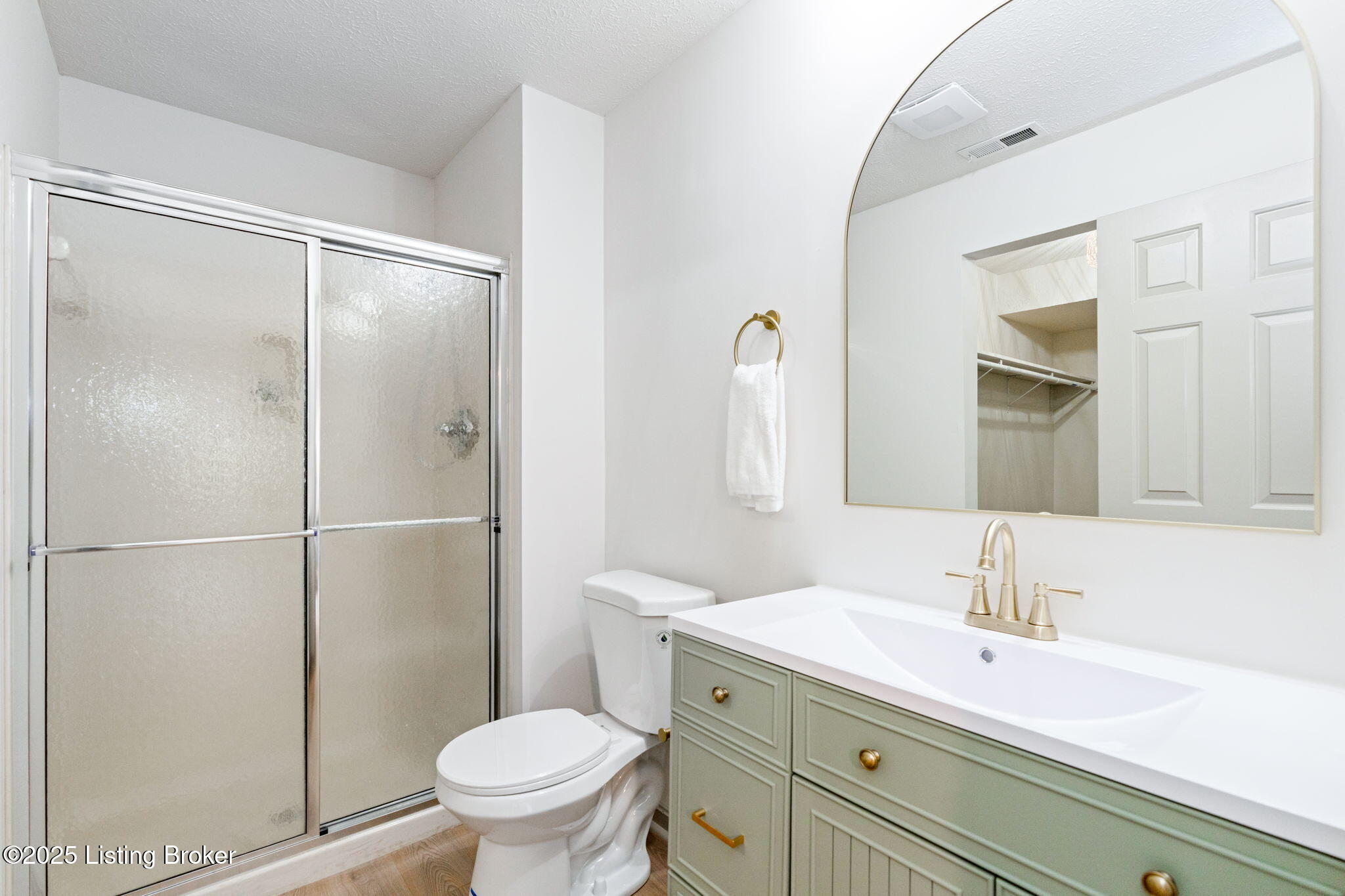 205 Forest Park Rd