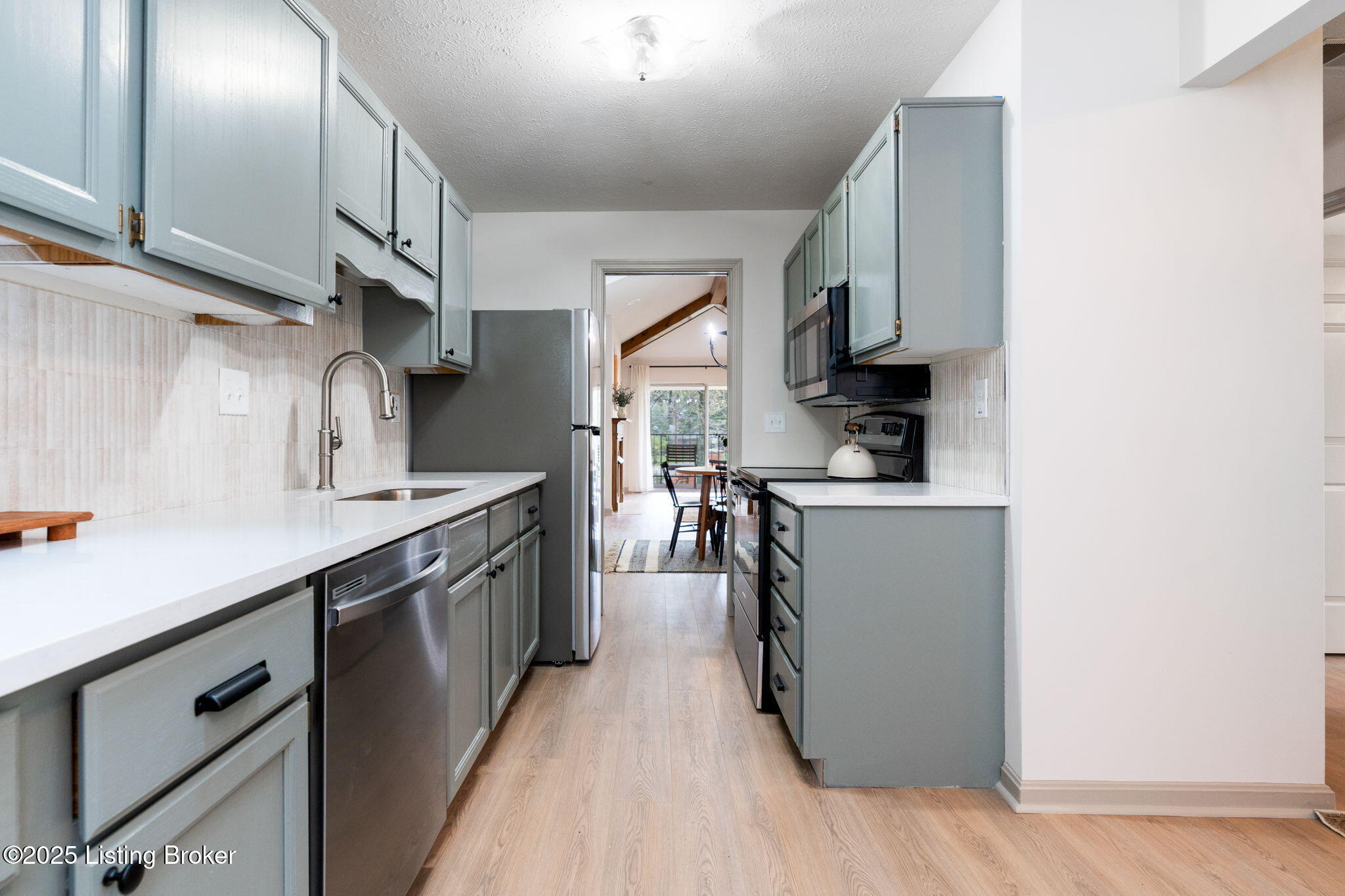 205 Forest Park Rd