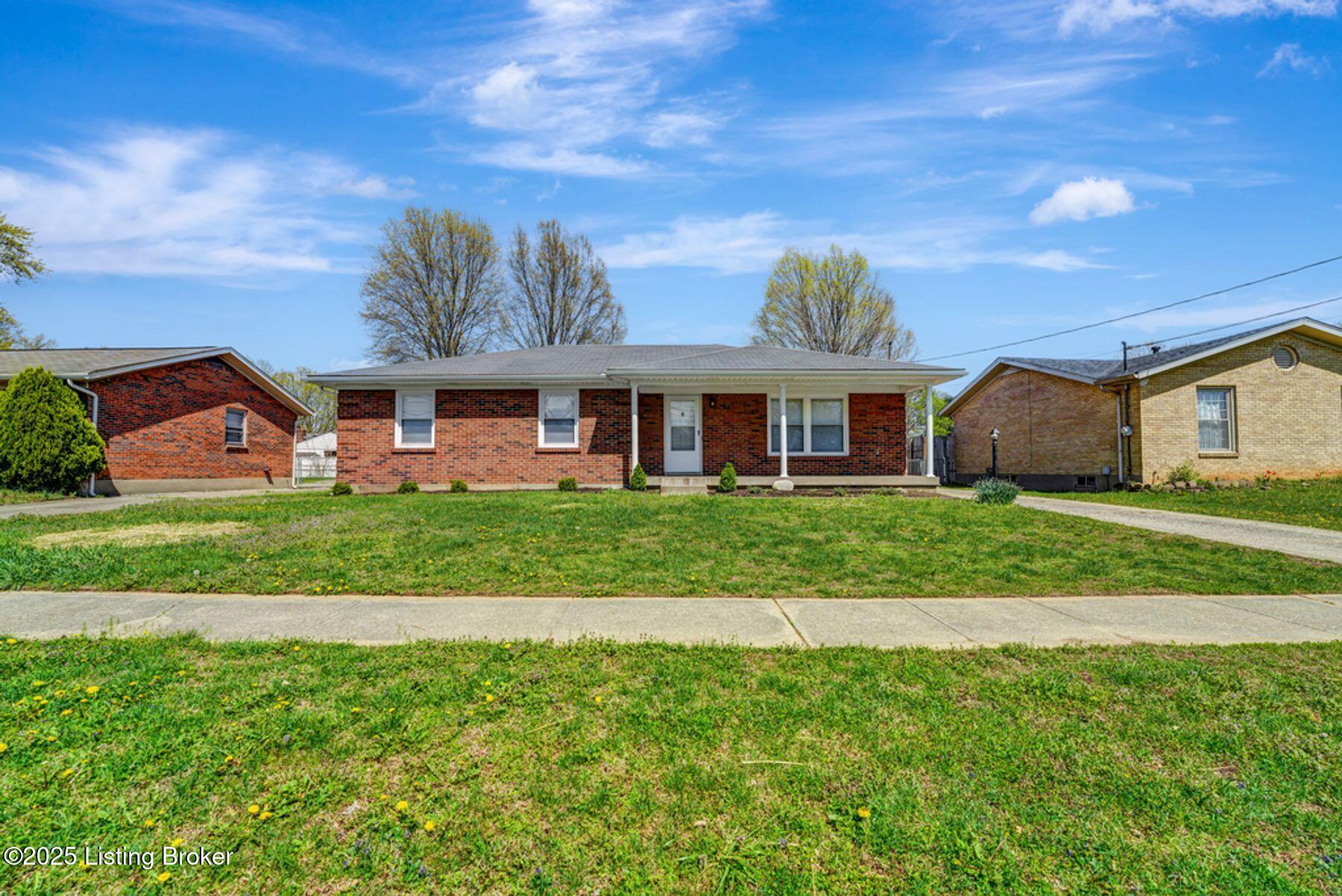 4113 Hunsinger Ln