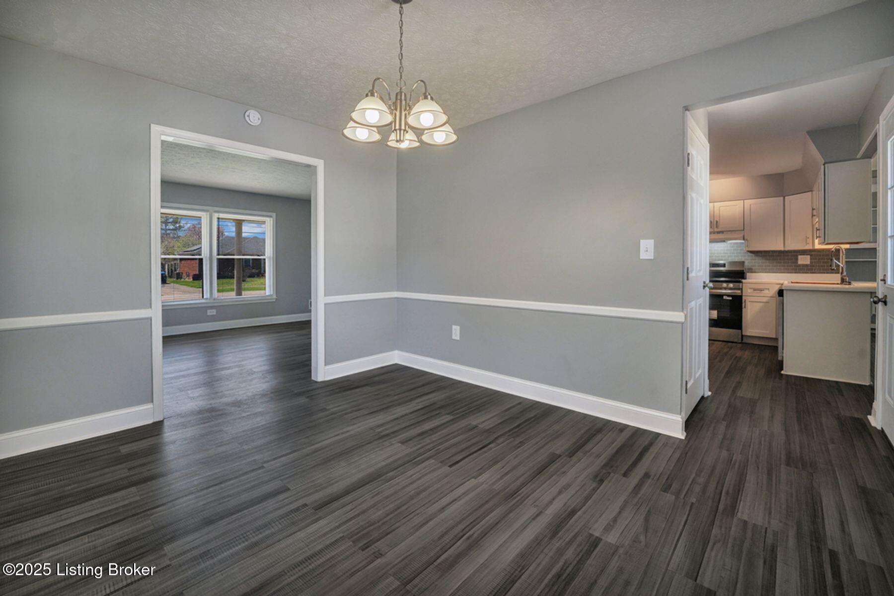 4113 Hunsinger Ln