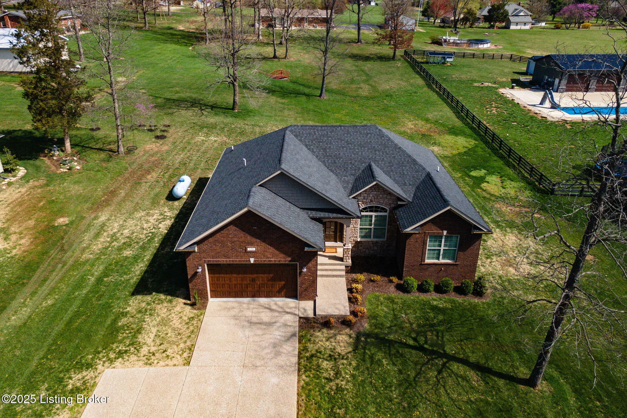 150 Barbara Sue Ln