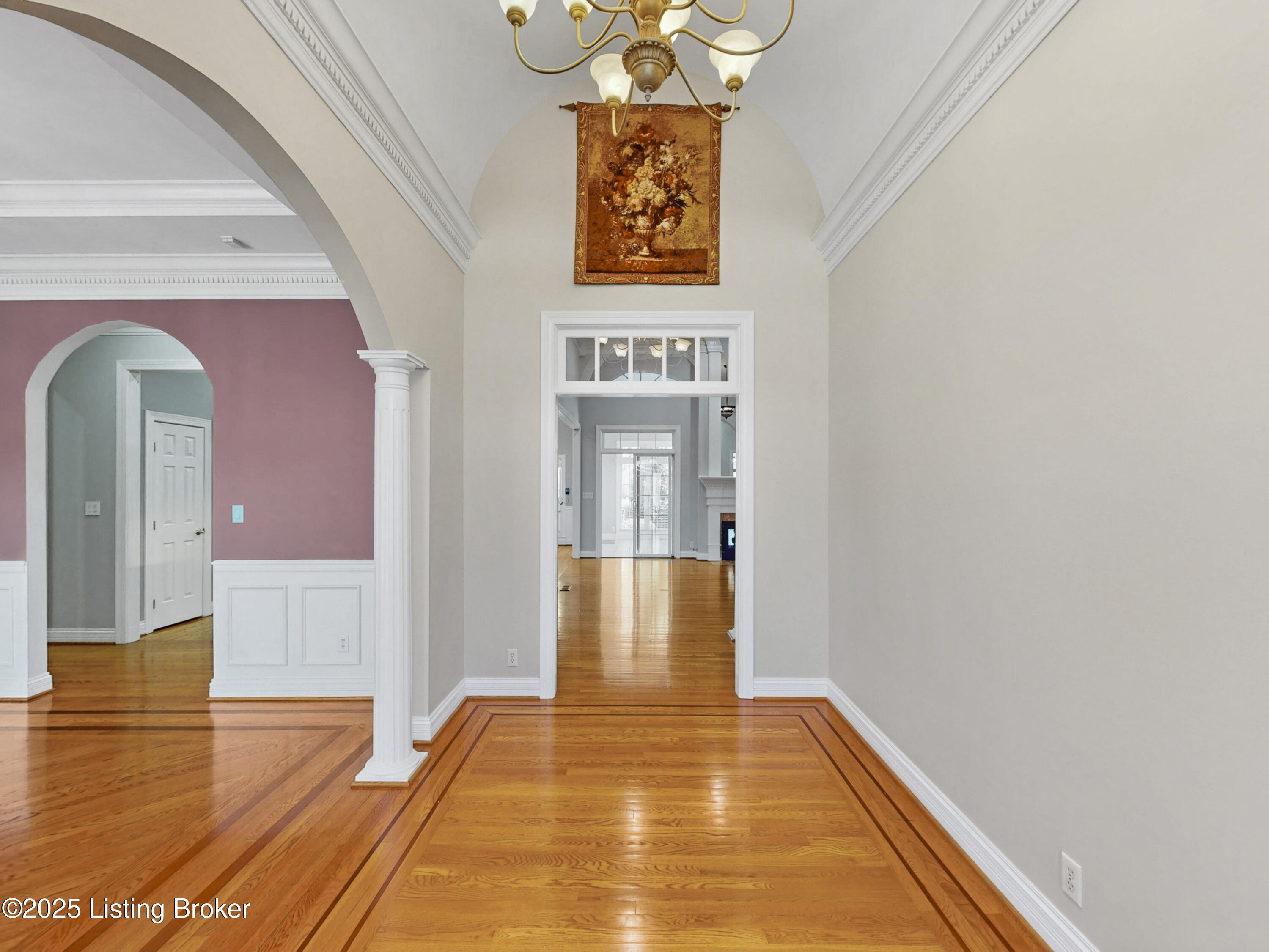 5200 Wolfpen Woods Dr