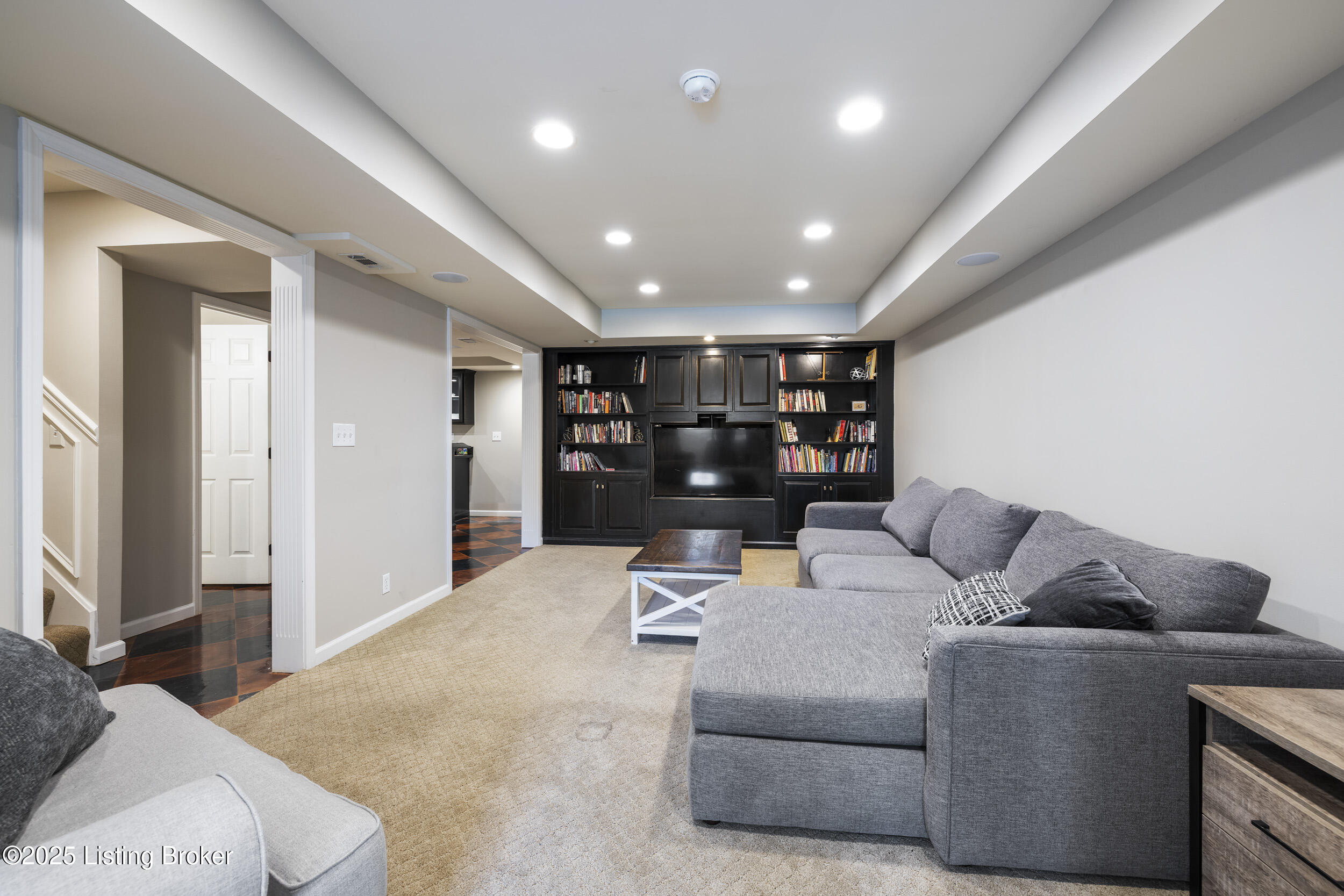 14003 Treeline Ct