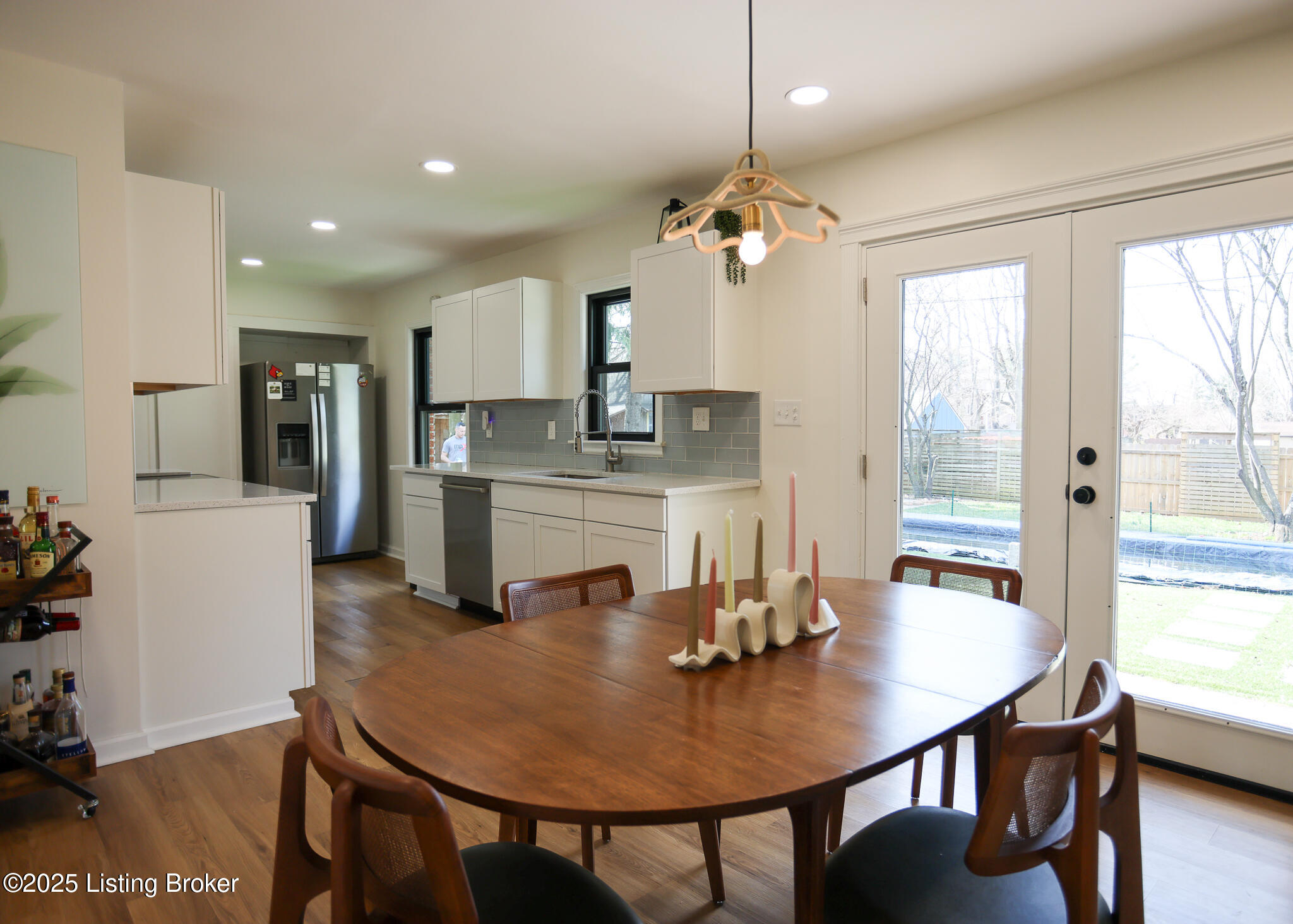 2916 Edmonia Ave