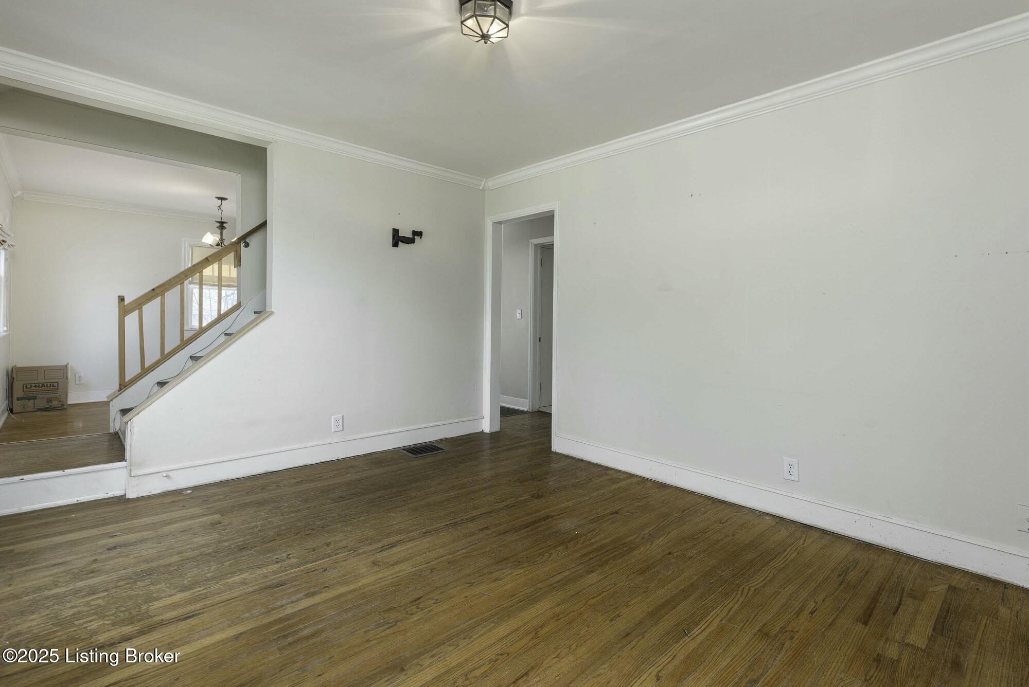 2608 Parklawn Dr