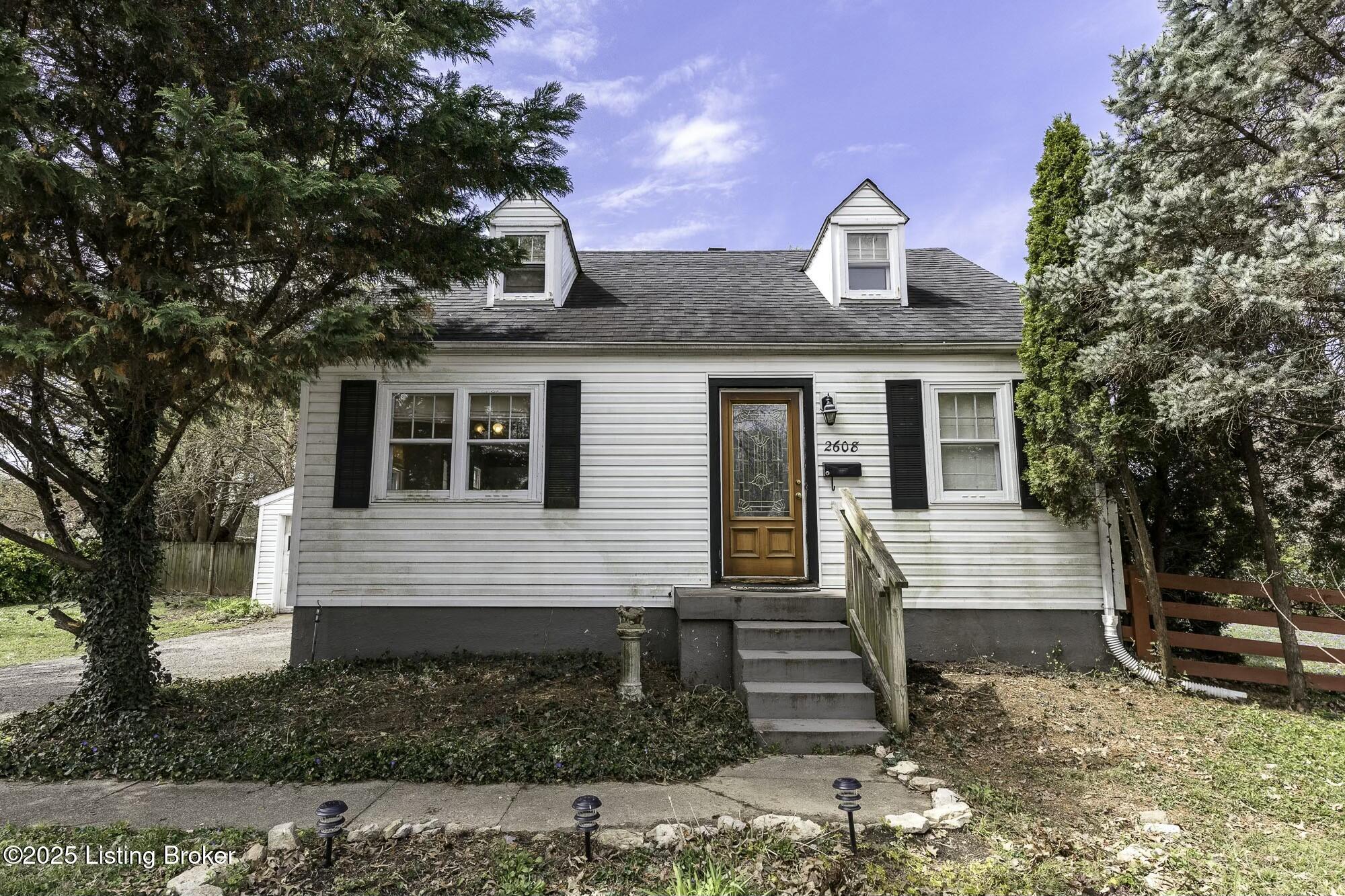 2608 Parklawn Dr
