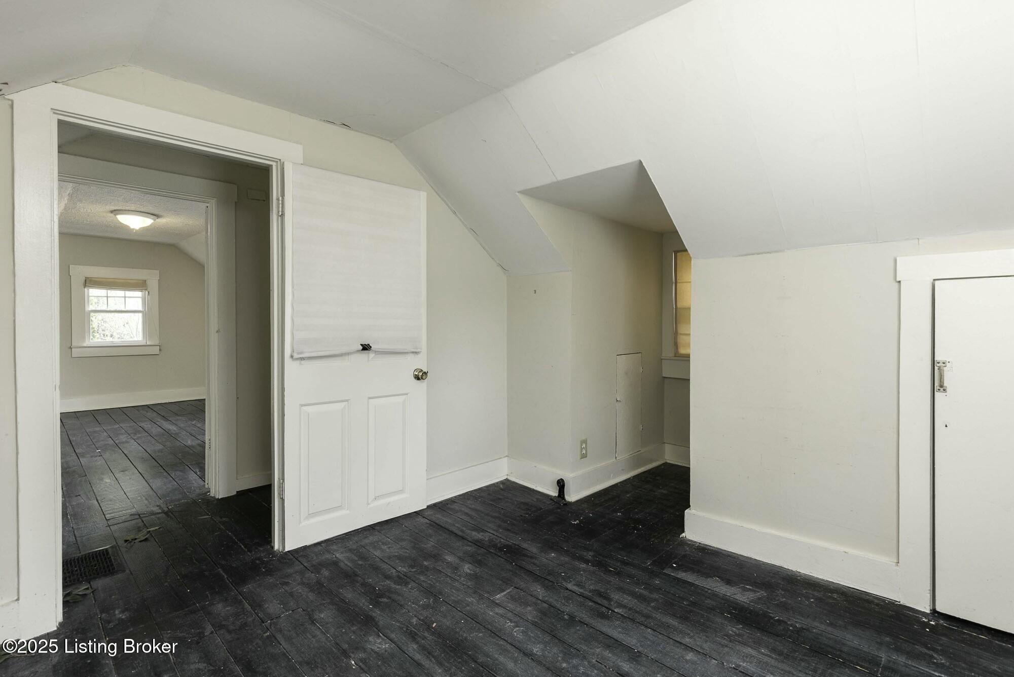 2608 Parklawn Dr
