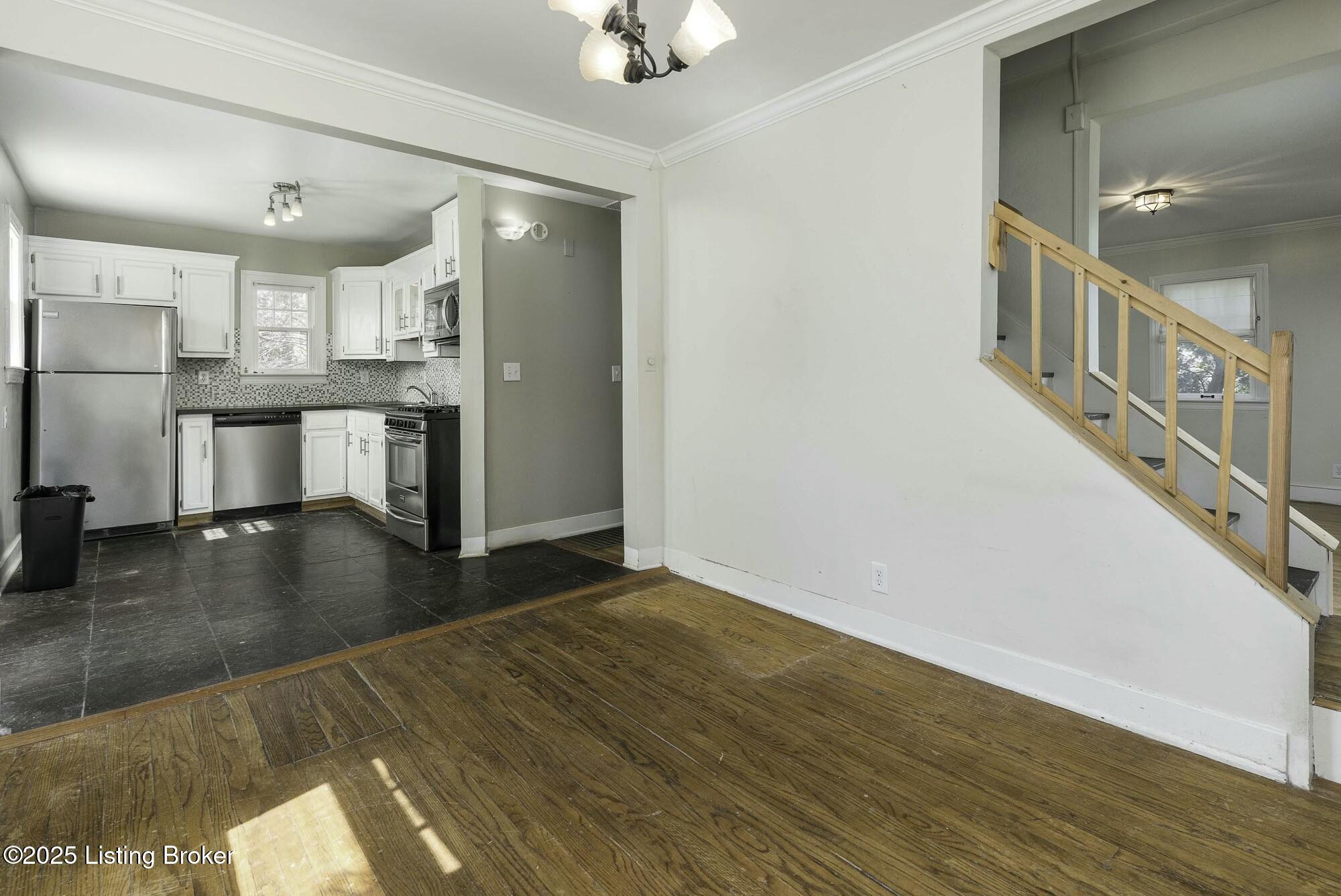 2608 Parklawn Dr