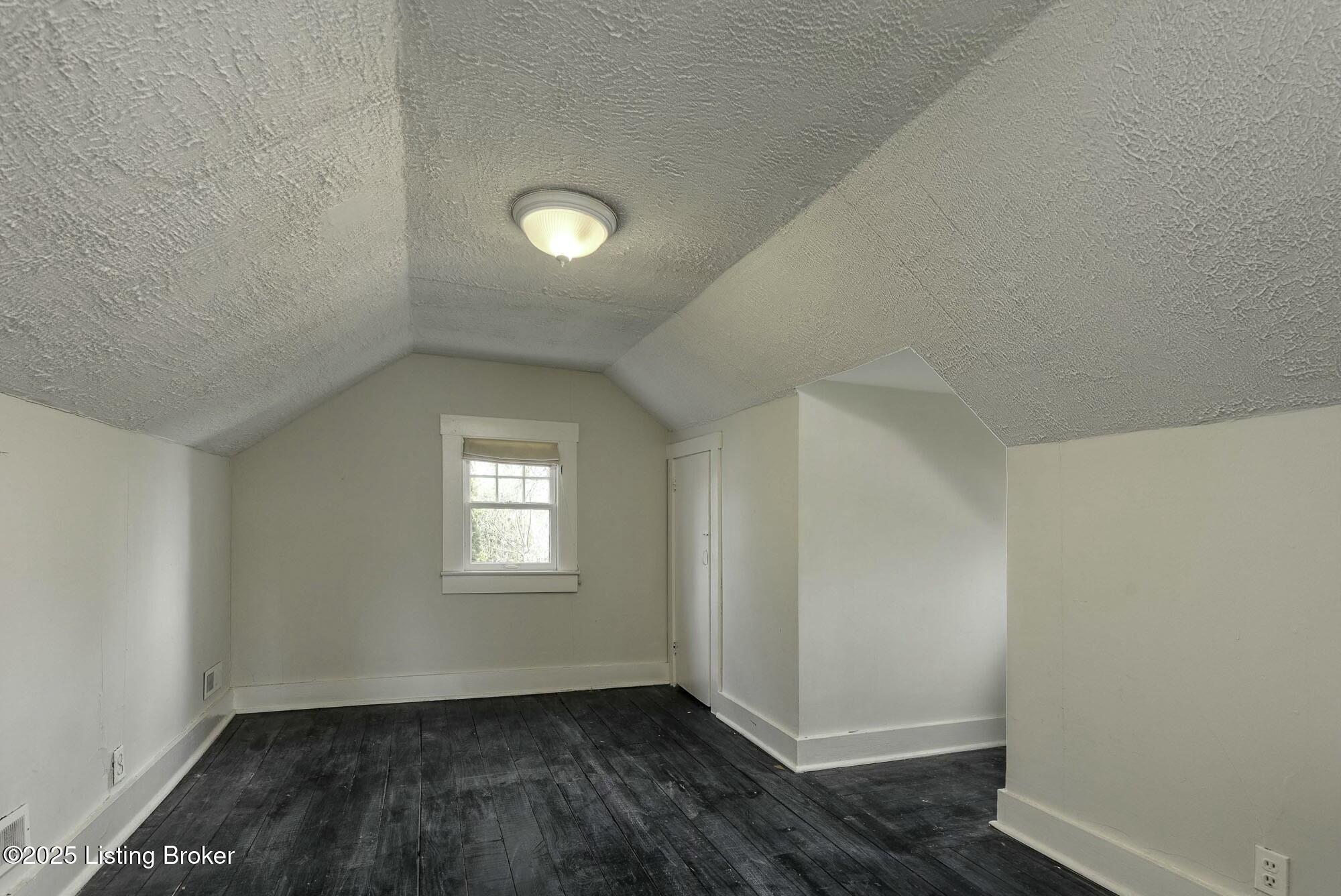 2608 Parklawn Dr