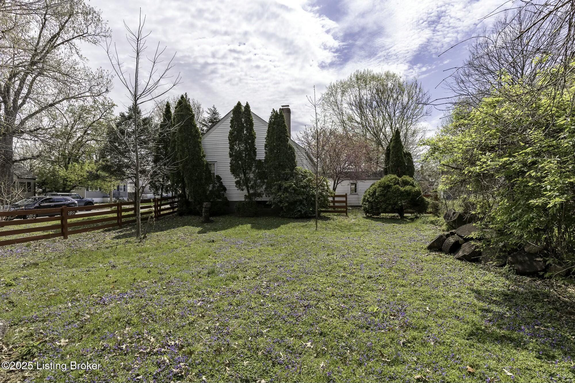 2608 Parklawn Dr