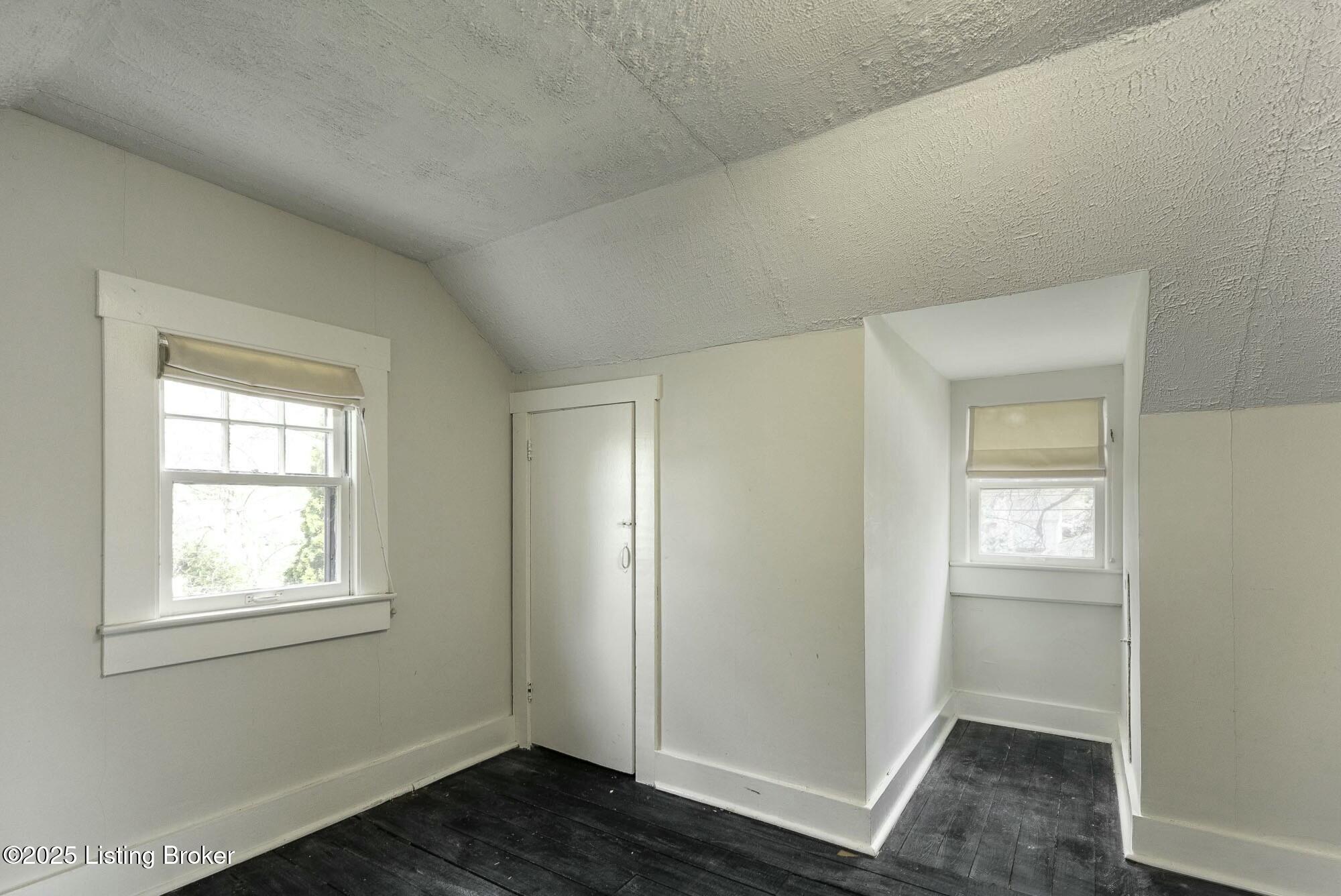 2608 Parklawn Dr